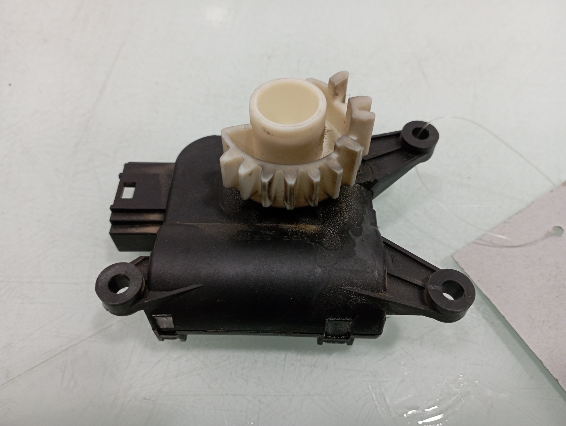 SEAT Toledo 3 generation (2004-2010) Air Conditioner Air Flow Valve Motor 0132801337 24915528