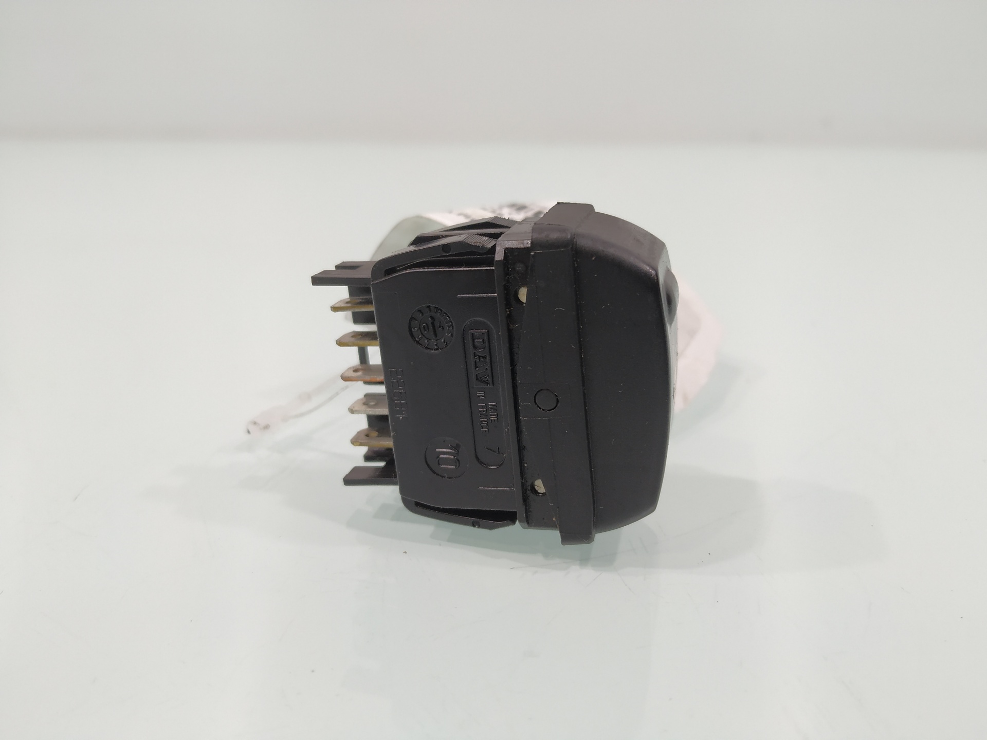 Mando elevalunas delantero derecho 9HY 22681 de Citroen Xsara 2004-2006 - pieza usada