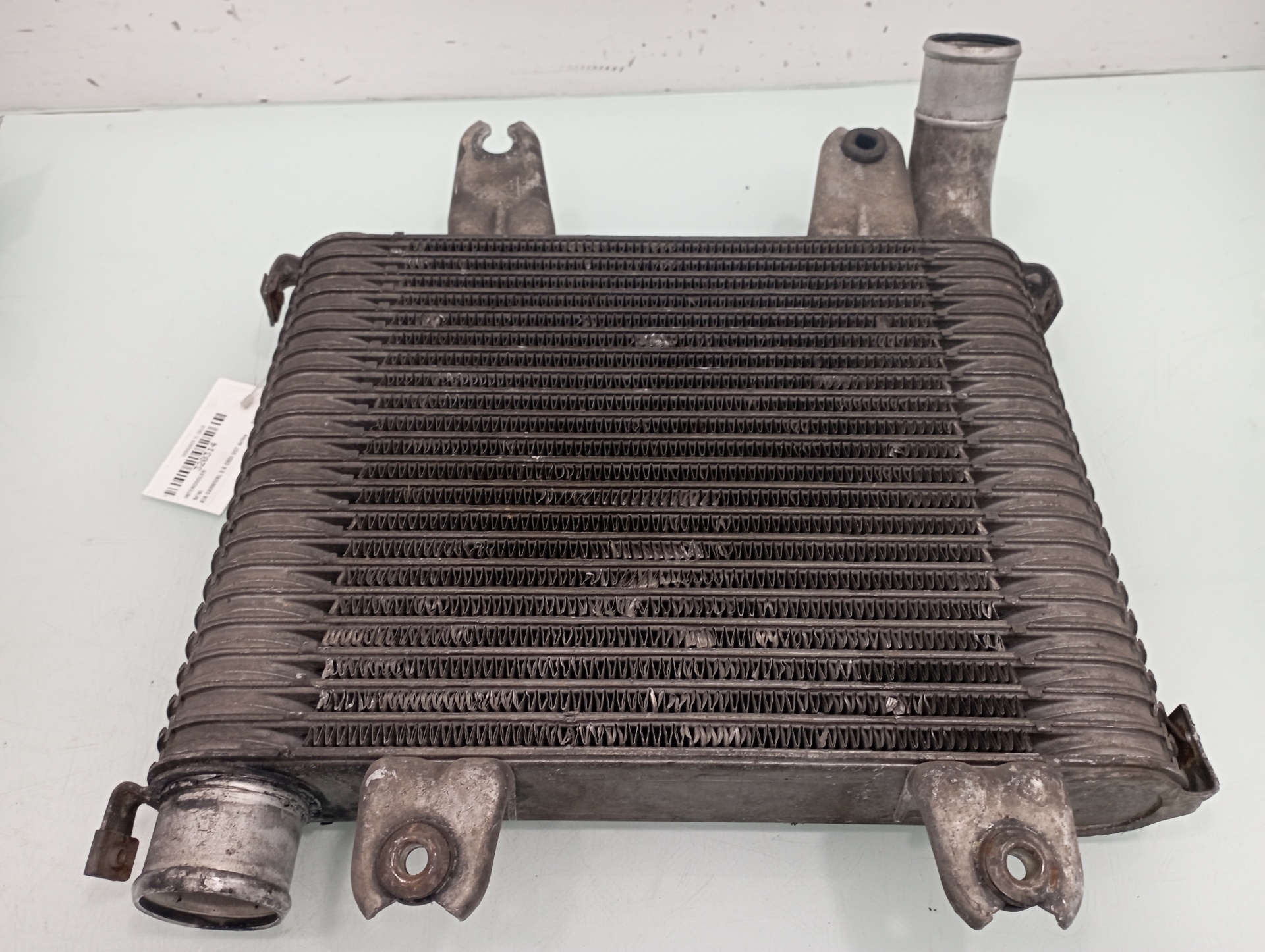 KIA Carnival 2 generation (2006-2010) Radiateur de refroidisseur intermédiaire 0K55313550 19001213