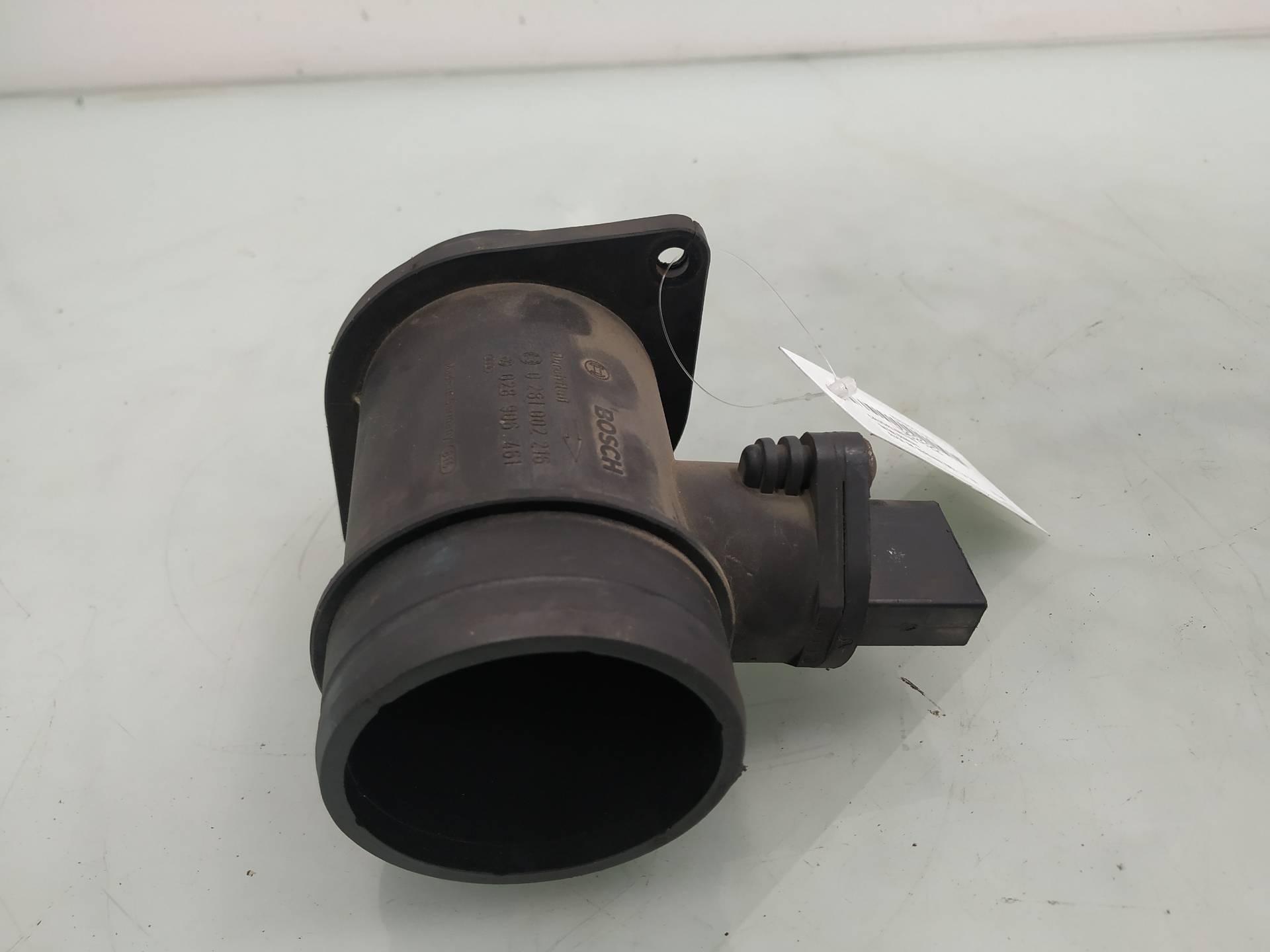 AUDI A4 B5/8D (1994-2001) Mass Air Flow Sensor MAF 028906461 19034217