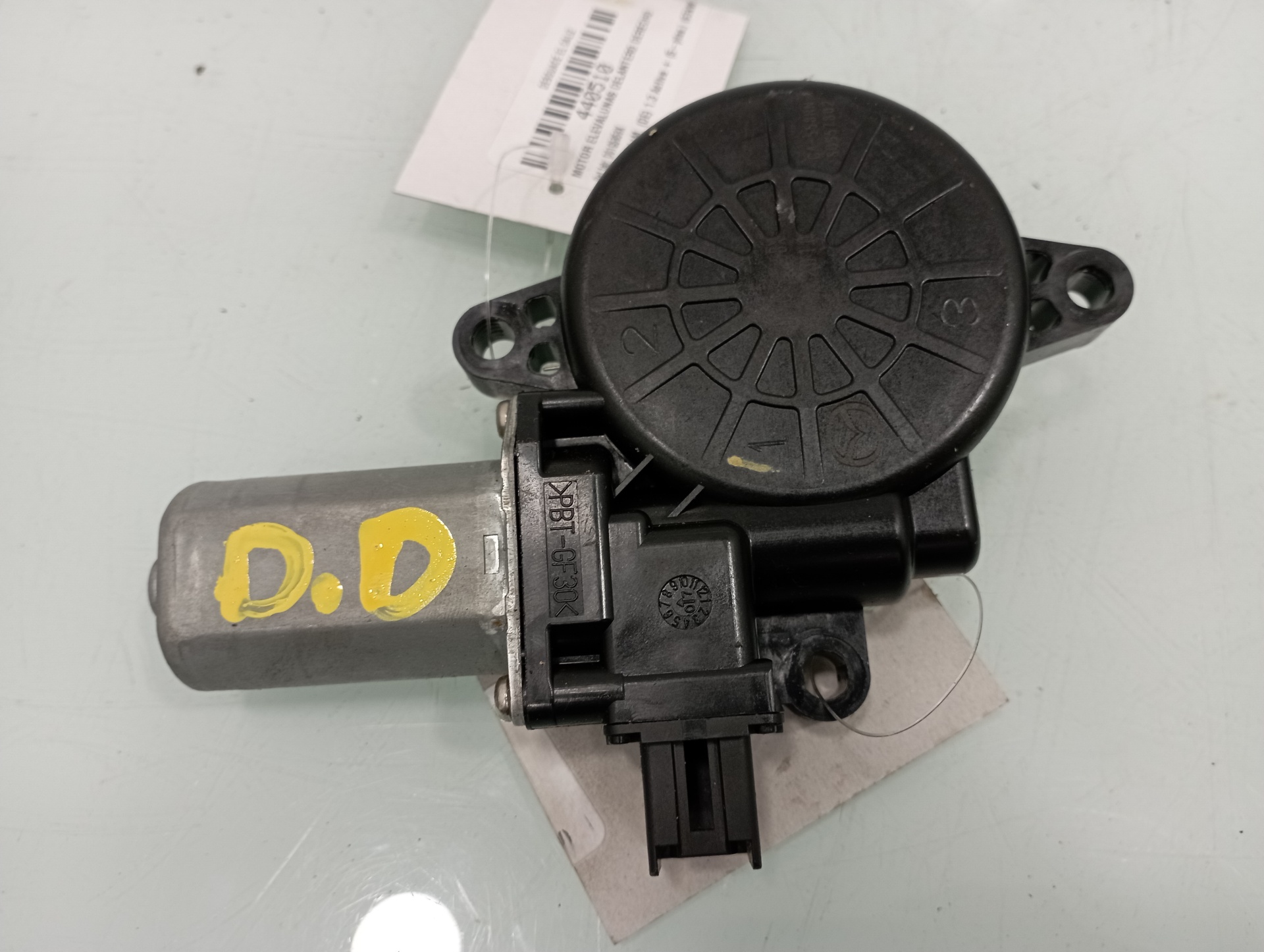 MAZDA 2 2 generation (2007-2014) Front Right Door Window Control Motor D01G5858X 19105674