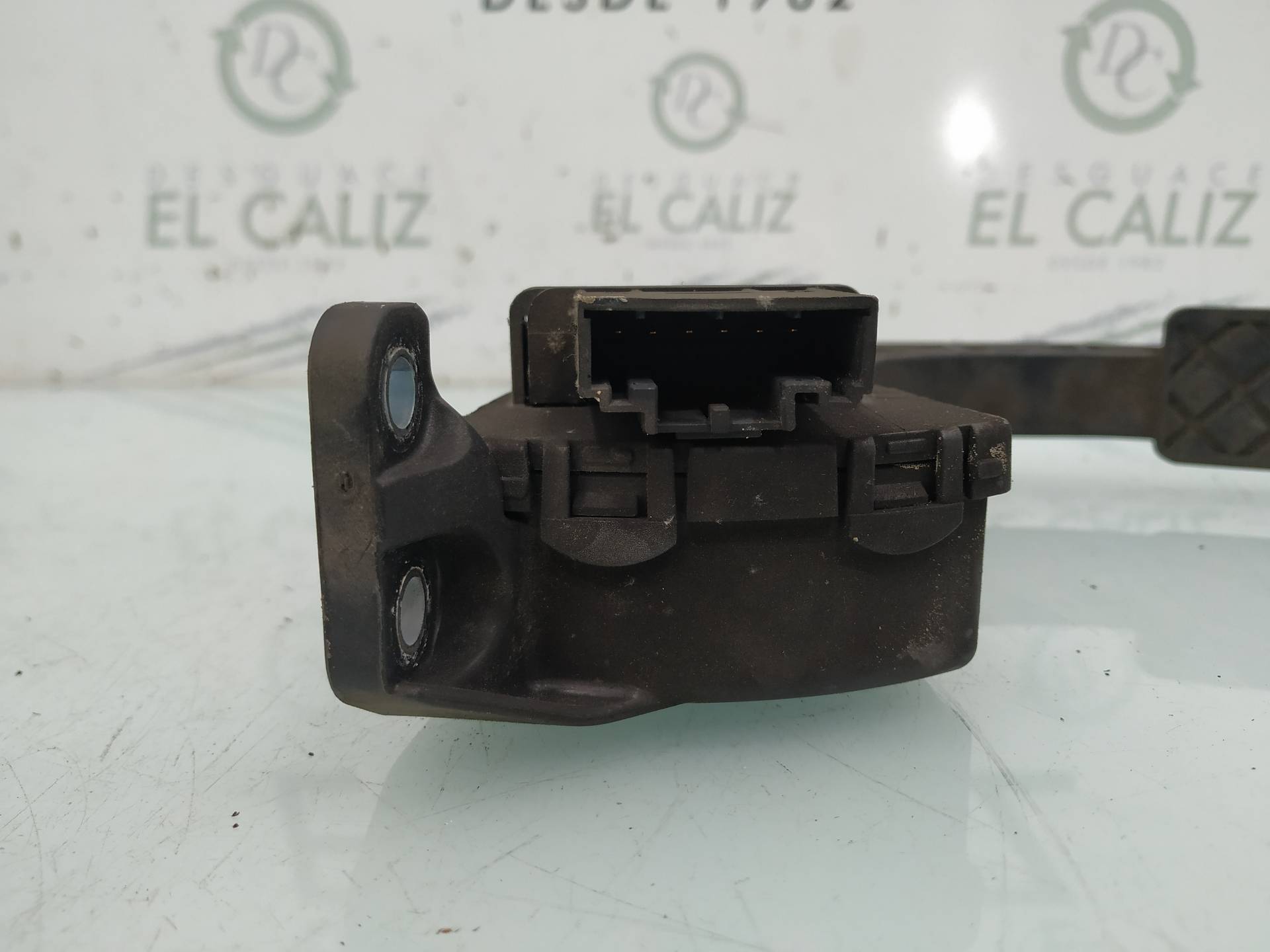 AUDI A6 C6/4F (2004-2011) Педаль газа 4F1723523A 19155335