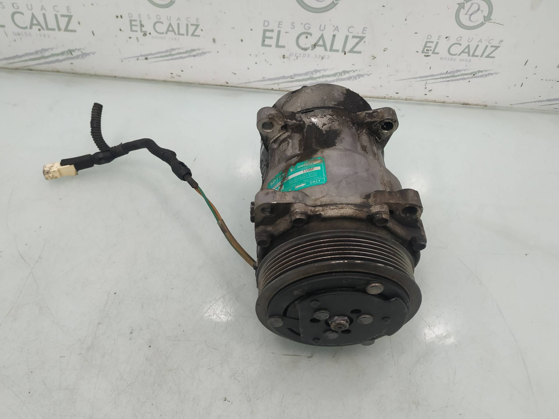 PEUGEOT 306 1 generation (1993-2002) Air Condition Pump 1106F 18953266