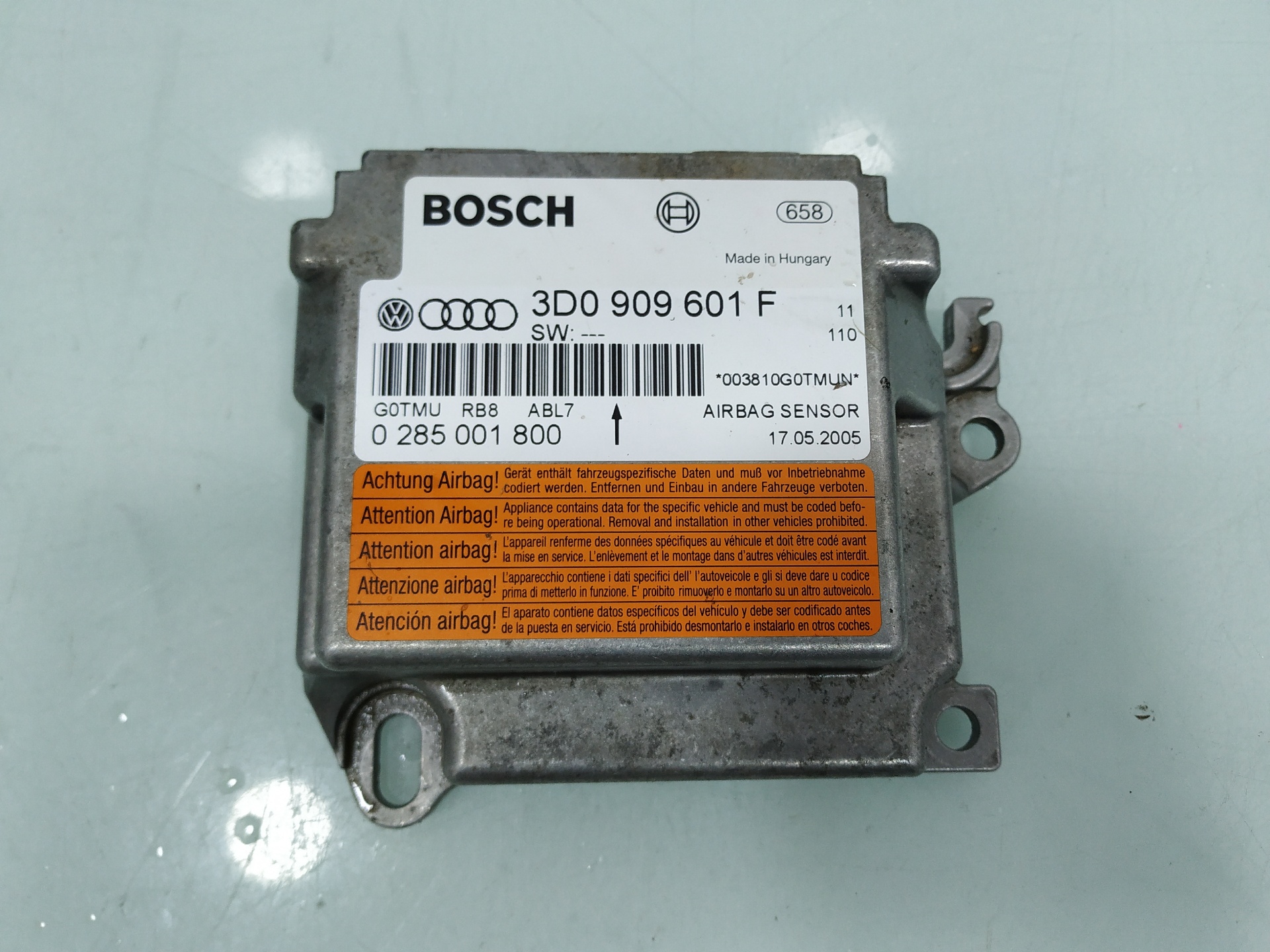 VOLKSWAGEN Touareg 1 generation (2002-2010) SRS Control Unit 3D0909601F 24919649