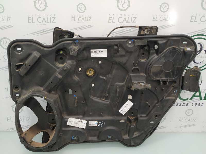 VOLKSWAGEN Journey 1 generation (2008-2020) Стеклоподъемник передней правой двери 963201103 18912655