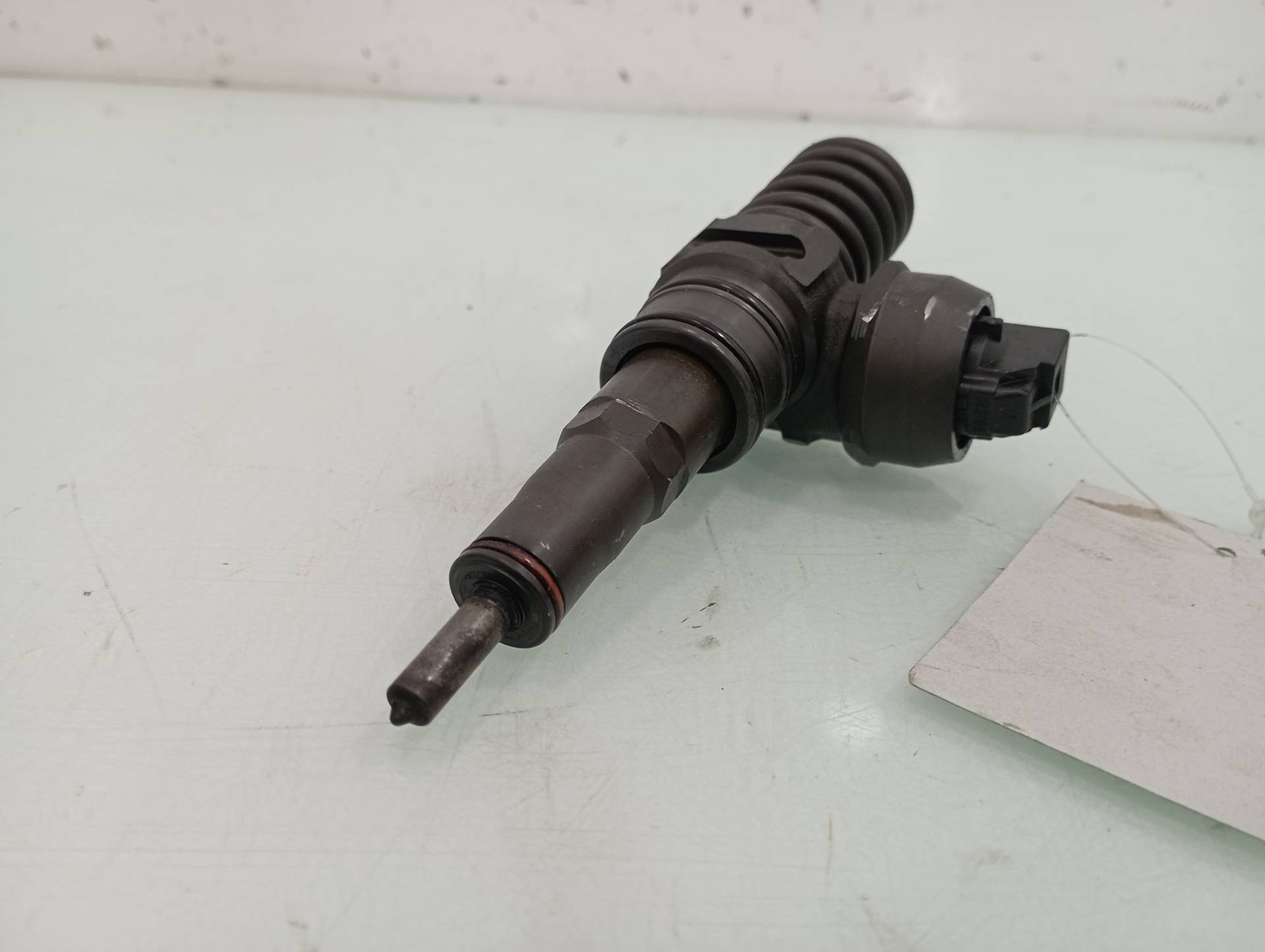 SKODA Yeti 1 generation (2009-2018) Fuel Injector 038130073BQ 22800933