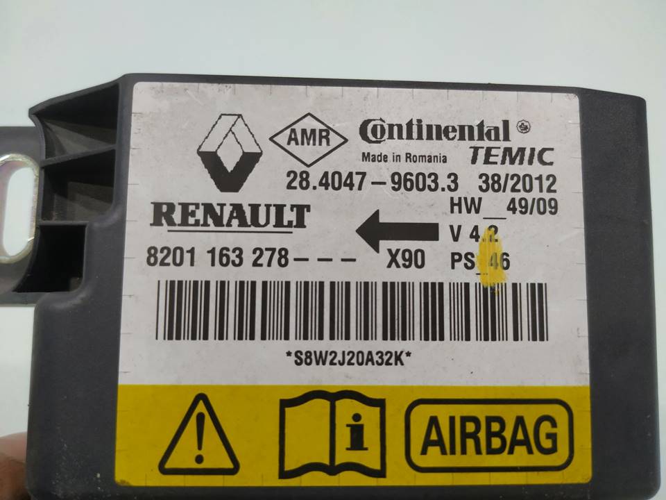 Boîtier air bag 8201163278 de Dacia Sandero (bs_) 2010-2013 con 198000 km - pieza usada
