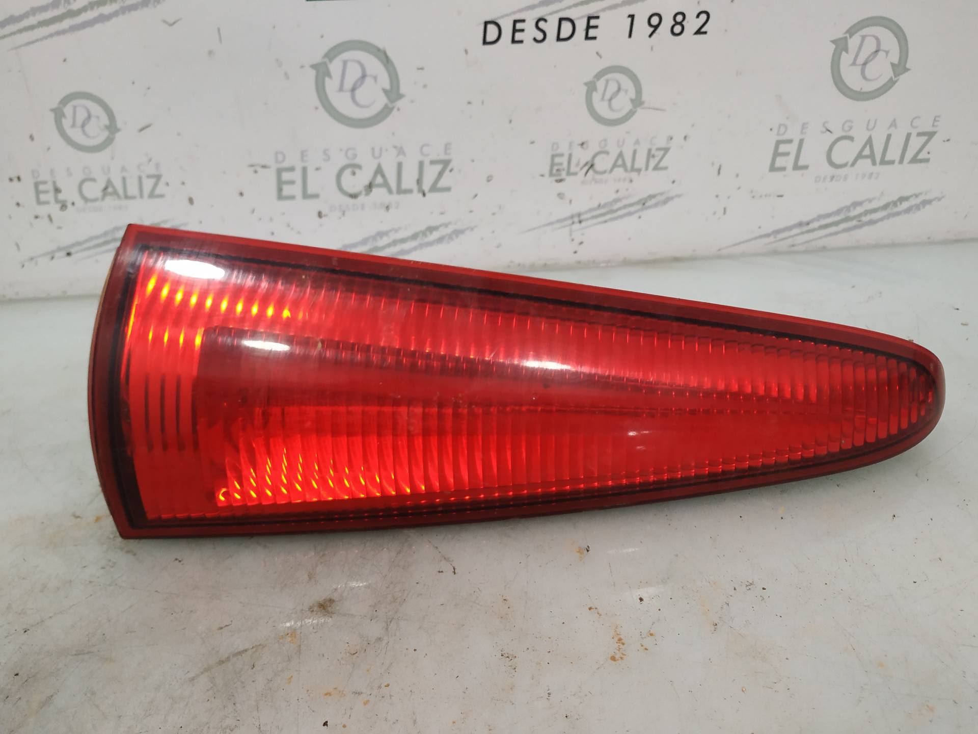 RENAULT Kangoo 2 generation (2007-2021) Rear Left Taillight 18992835