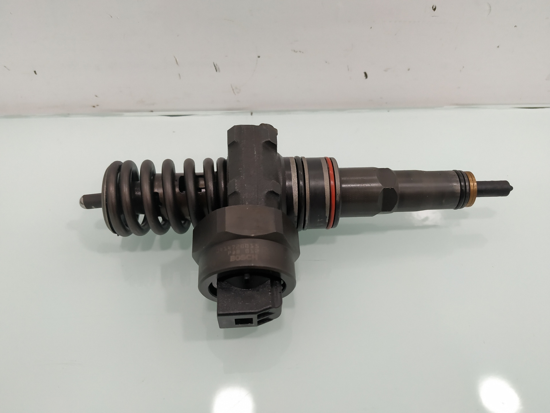 VOLKSWAGEN Bora 1 generation (1998-2005) Injector de combustibil 038130073J 19070806