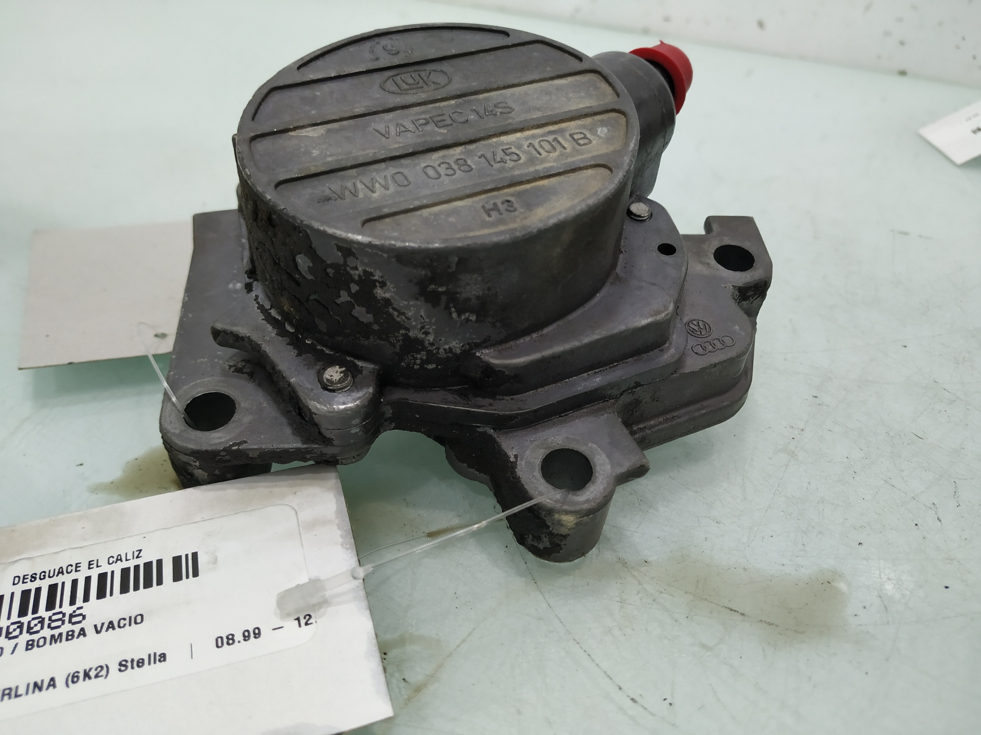 OPEL Movano 2 generation (B) (2010-2021) Vacuum Pump 038145101B 26921758