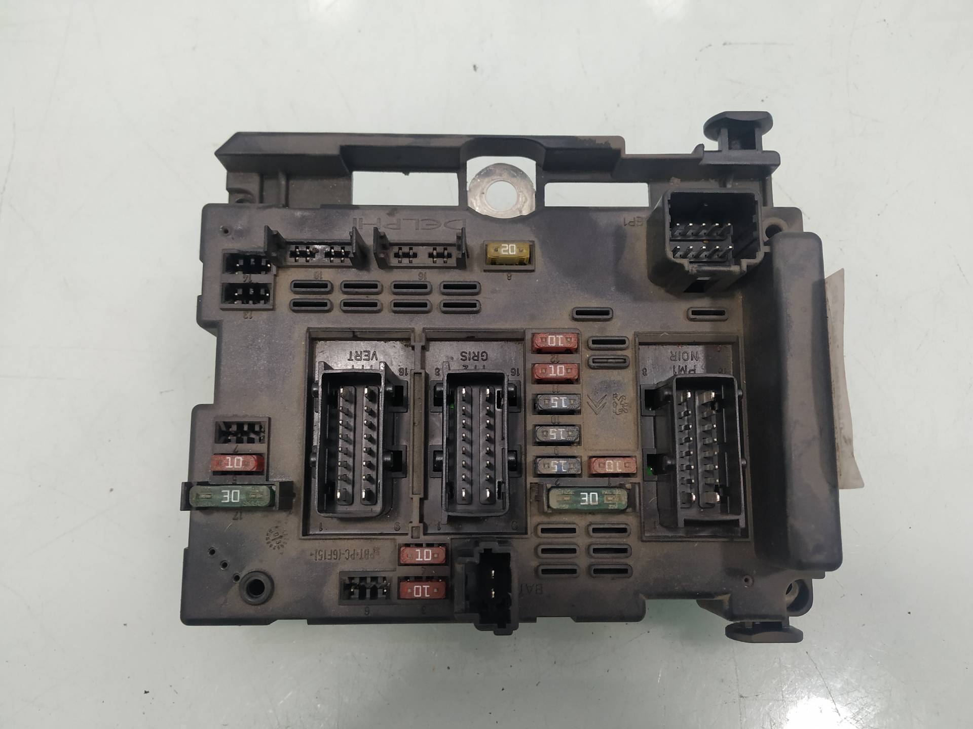 PEUGEOT 206 1 generation (1998-2009) Fuse Box 9650664180 25921829