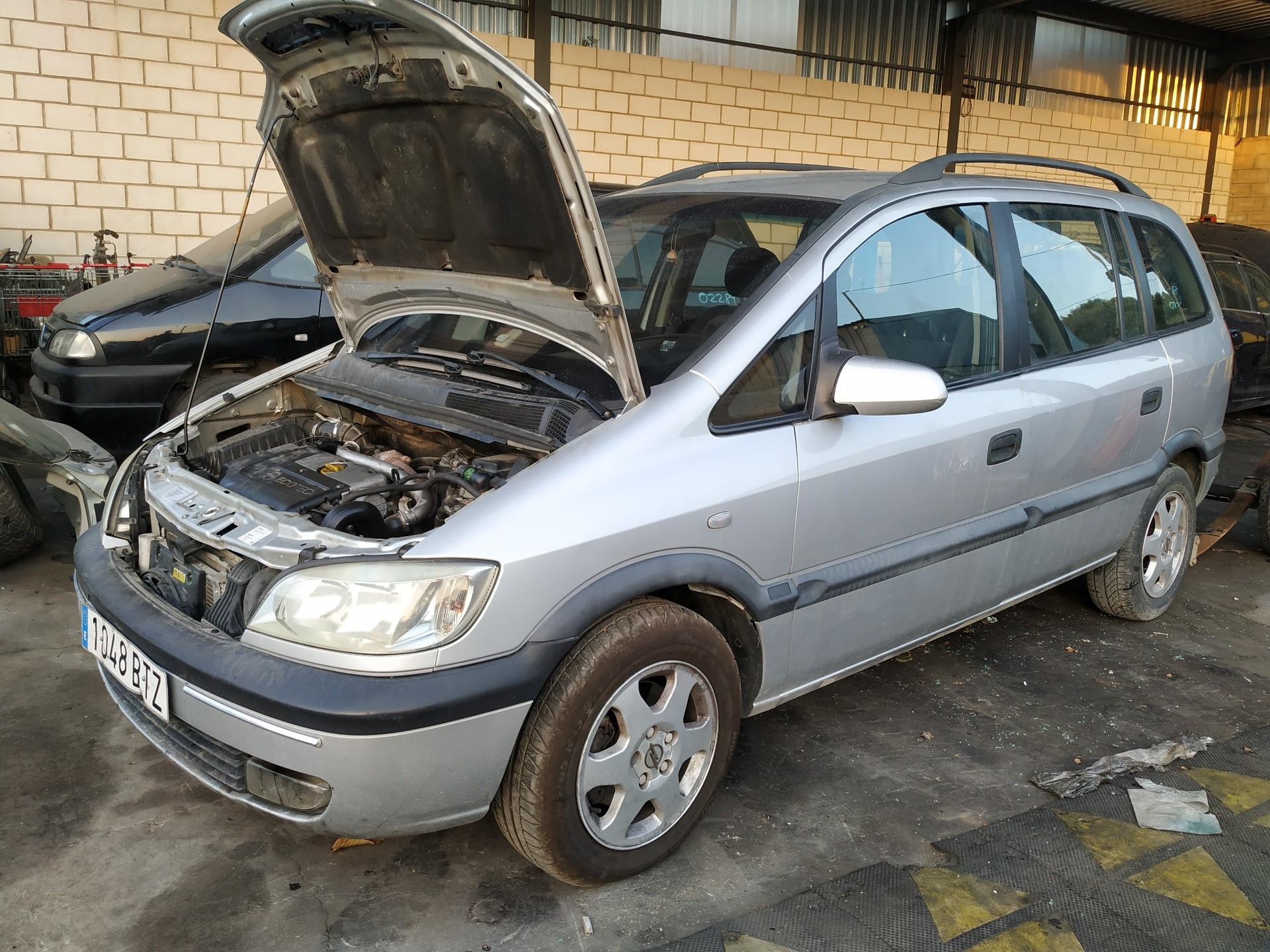 OPEL Corsa B (1993-2000) Спидометр 09228757 19073172