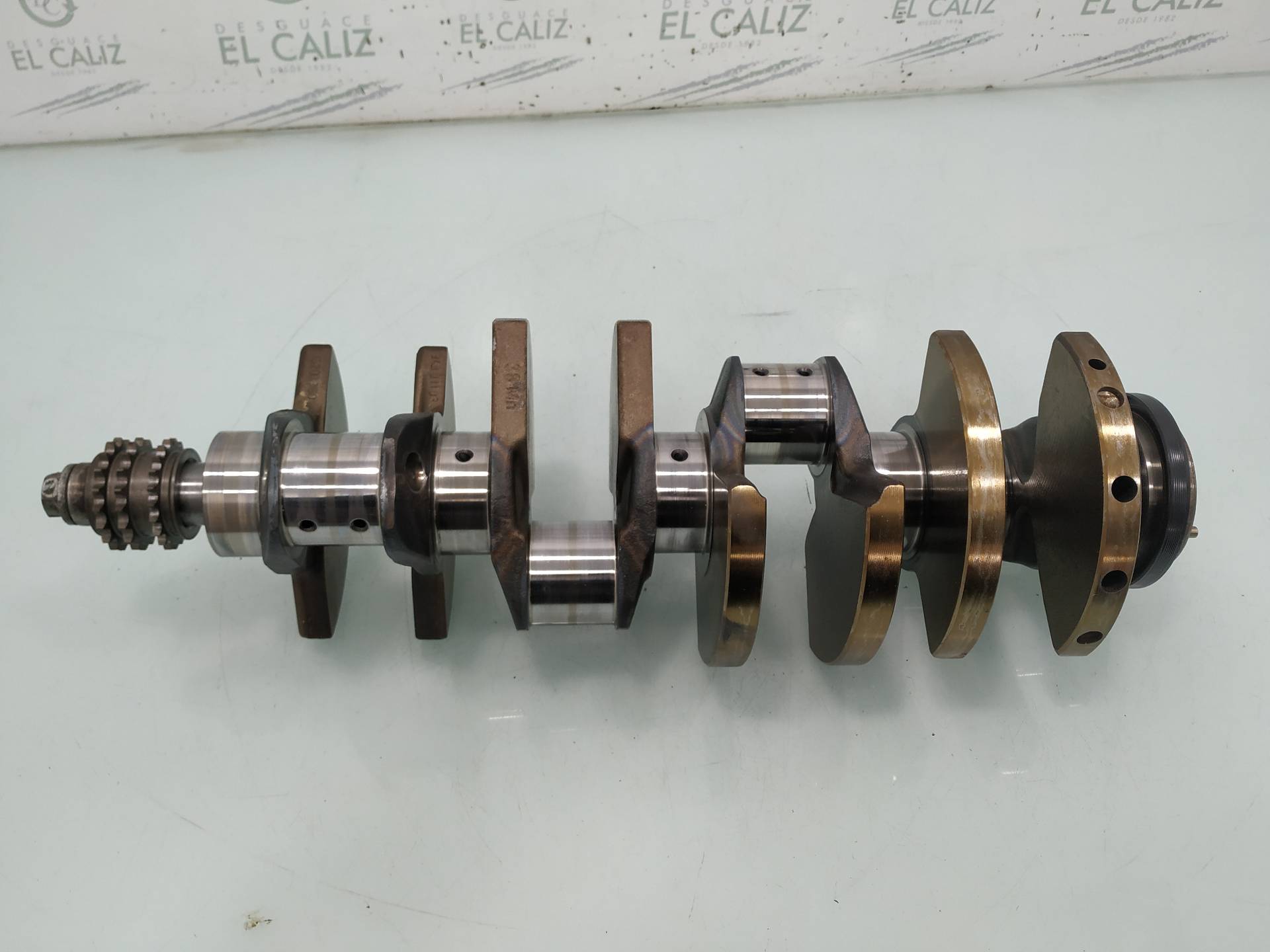 PORSCHE Cayenne 955 (2002-2010) Crankshaft 94801103 18962339