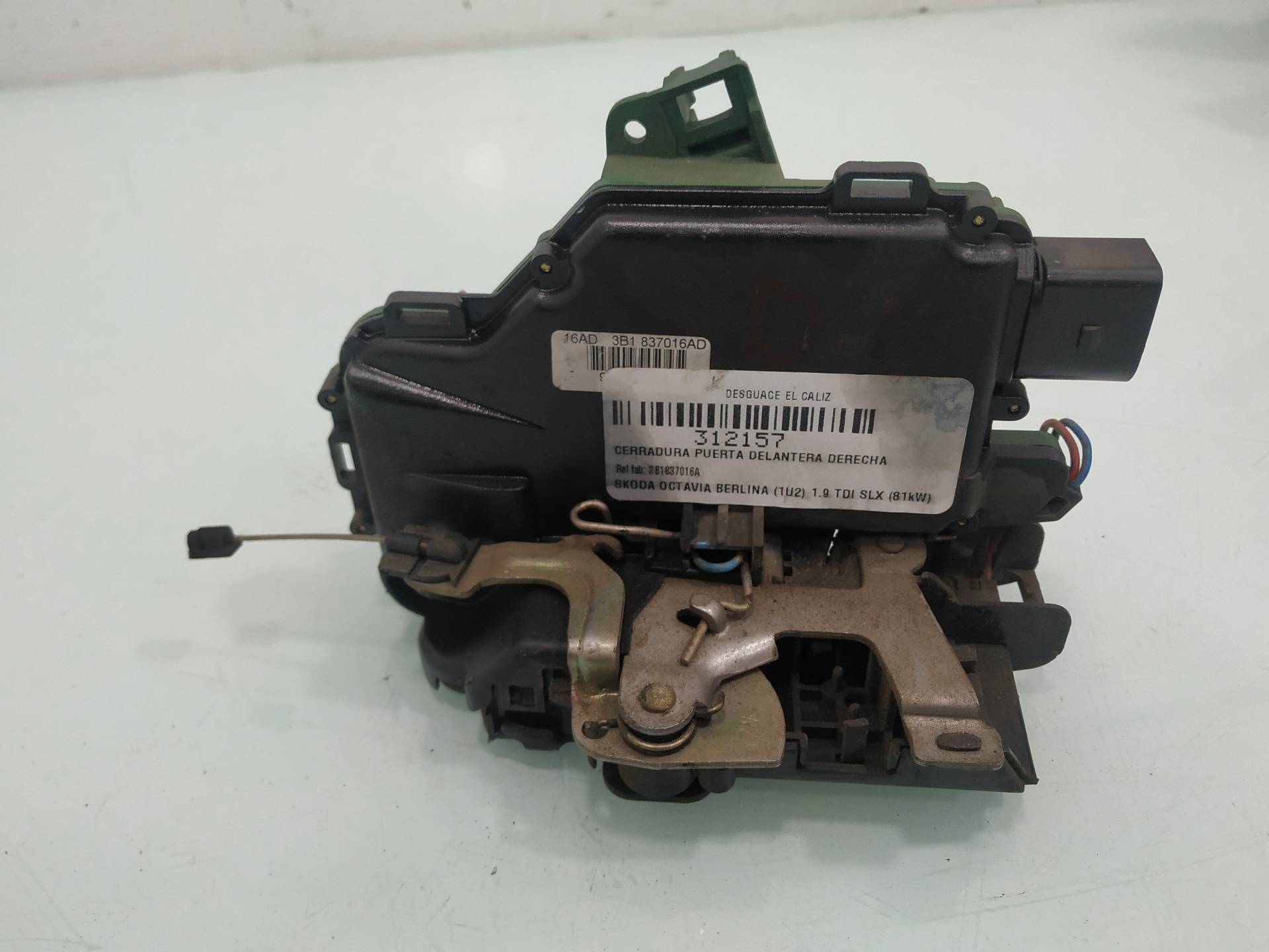 SKODA Octavia 1 generation (1996-2010) Front Right Door Lock 3B1837016A 18989917