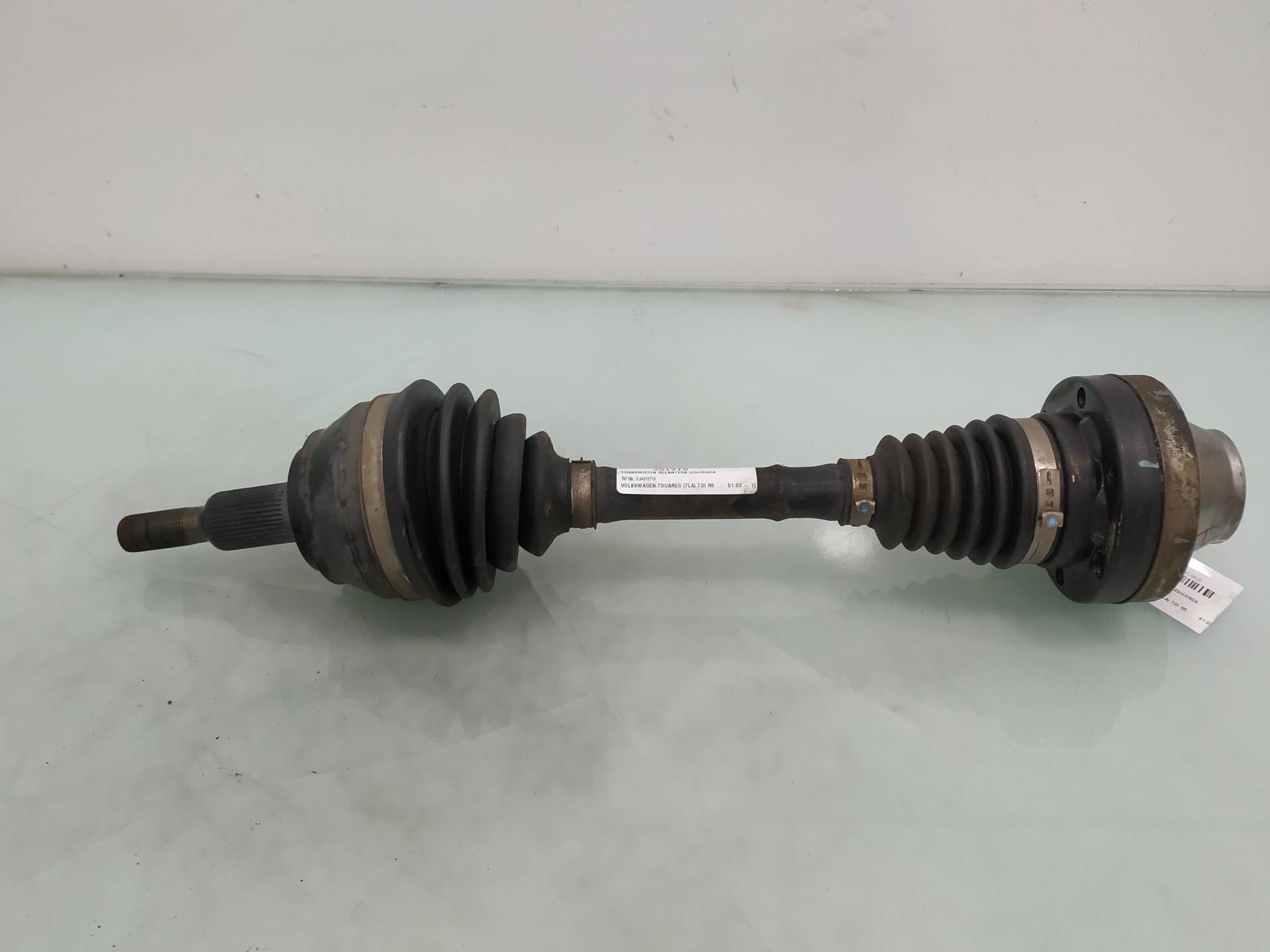 VOLKSWAGEN Touareg 1 generation (2002-2010) Arbre de transmission avant gauche 7L6407271D 21065617