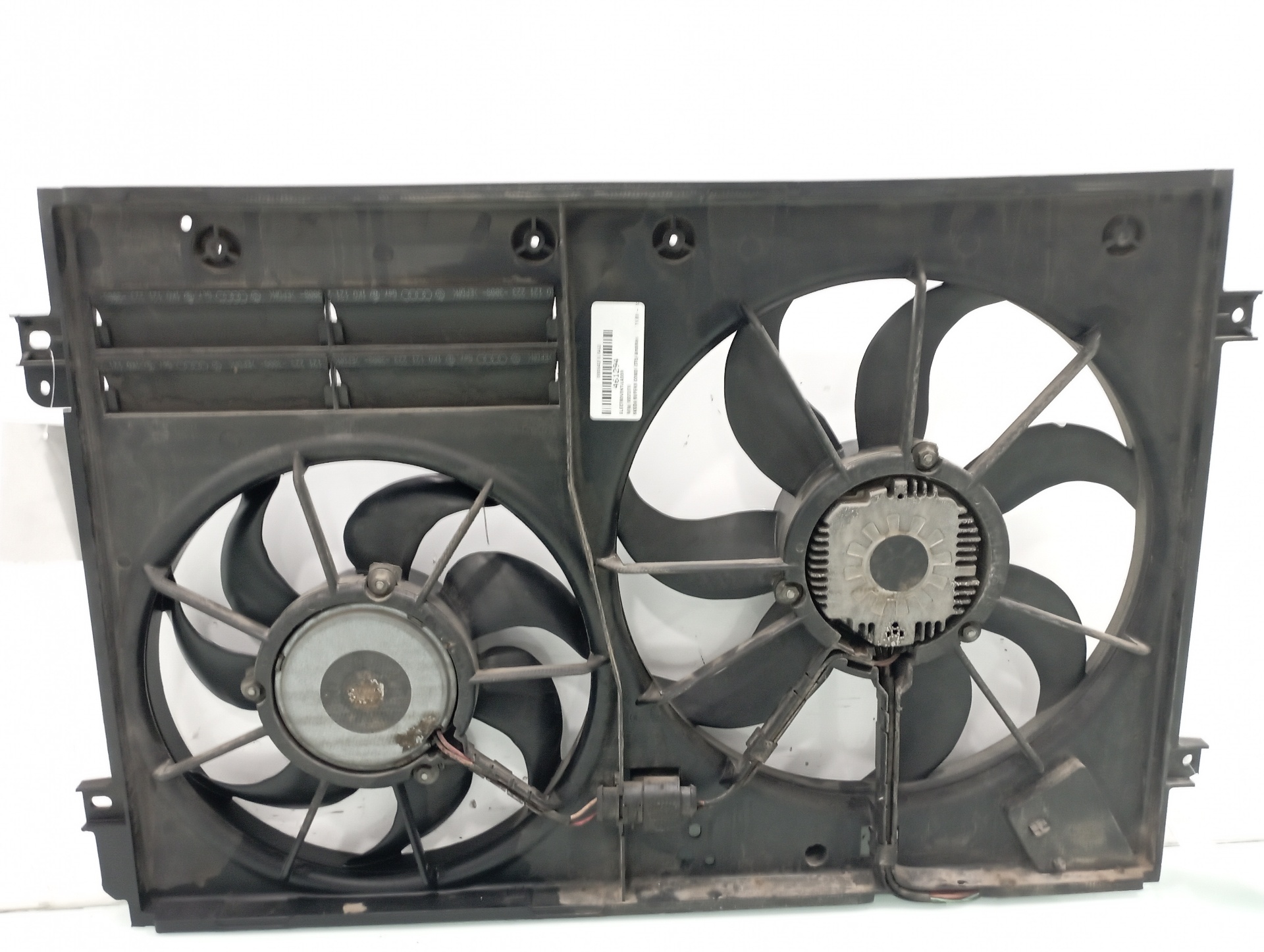 SKODA Superb 2 generation (2008-2015) Difūzoriaus ventiliatorius 1K0121207BC 24912658