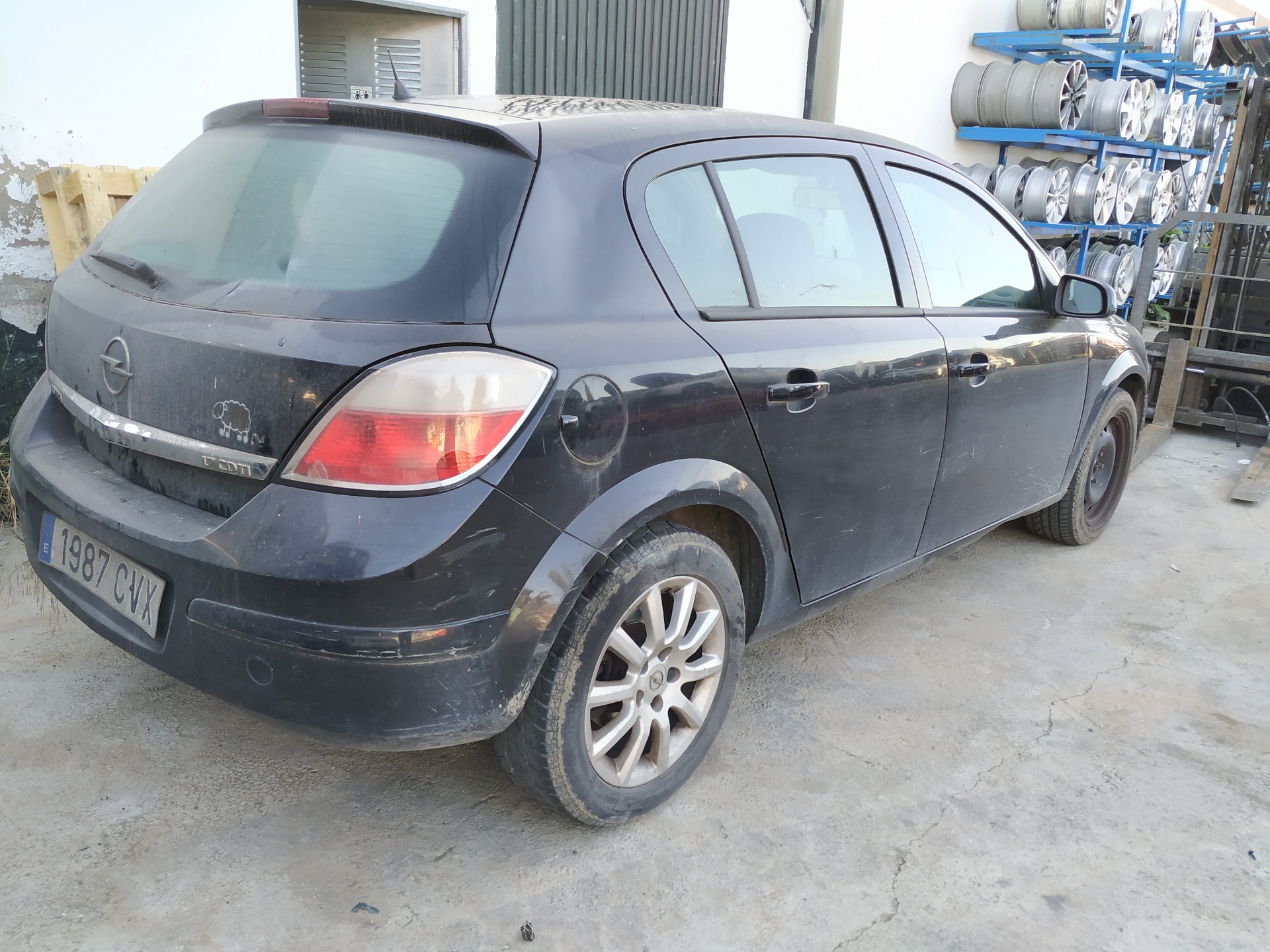 OPEL Astra J (2009-2020) Полуось передняя правая 13191328 19051402