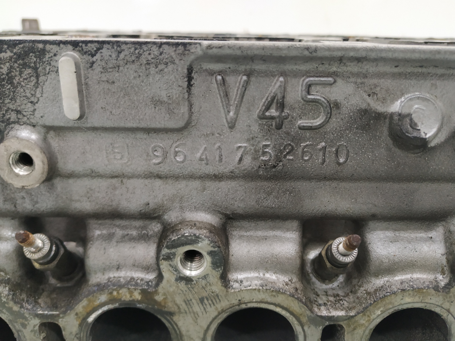 CITROËN C4 1 generation (2004-2011) Engine Cylinder Head 9641752610 24872939