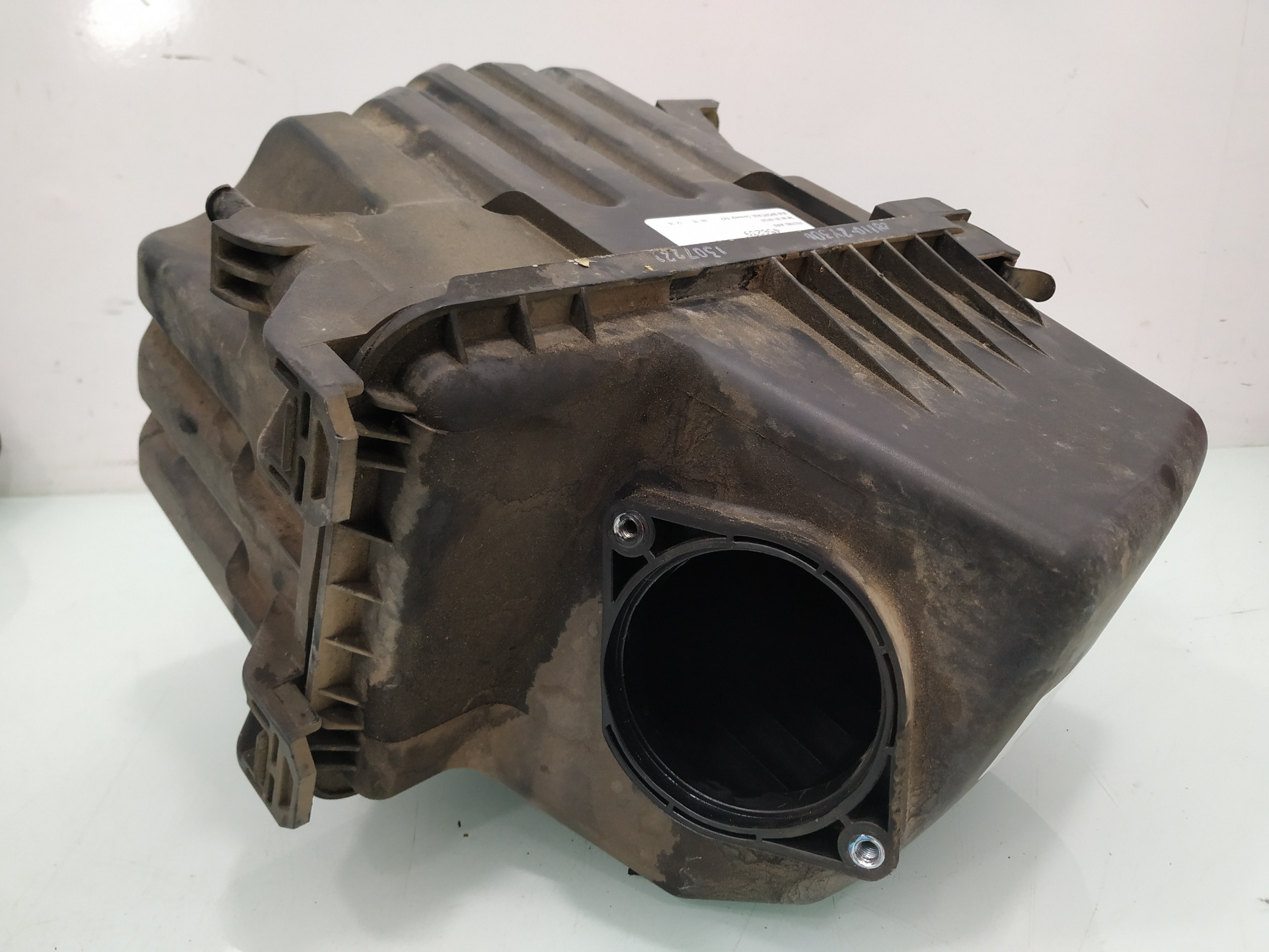 KIA Sportage 3 generation (2010-2015) Other Engine Compartment Parts 281102Y300 21068911