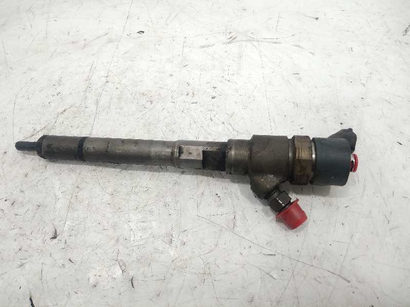 KIA Carens 2 generation (2002-2006) Fuel Injector 3380027400 18844692