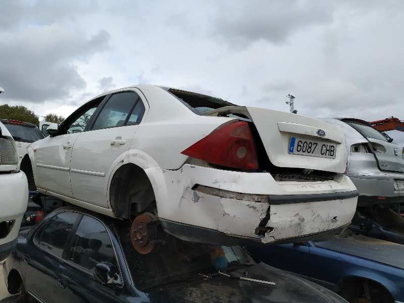 FORD Mondeo 3 generation (2000-2007) Противотуманка бампера передняя правая 1S7115K201AC 19125102