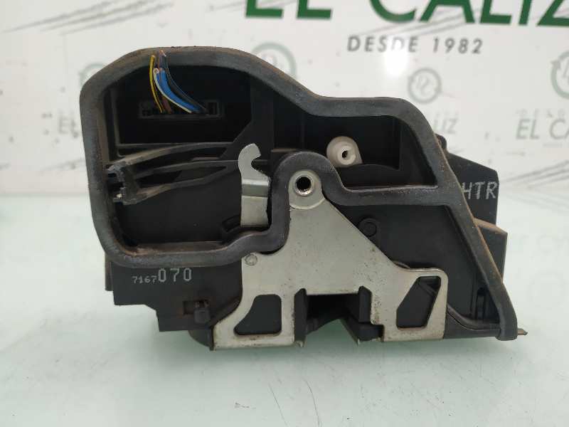 BMW 5 Series E60/E61 (2003-2010) Aizmugurējā labā durvju slēdzene 7167070 18929578