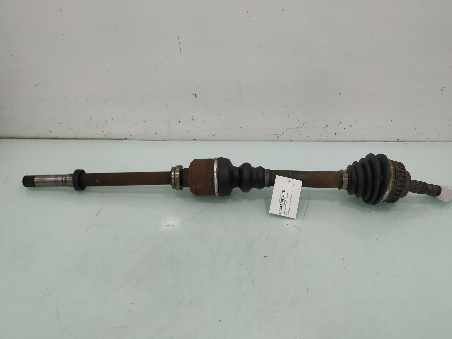 CITROËN Xsara 1 generation (1997-2004) Front Right Driveshaft 24921032