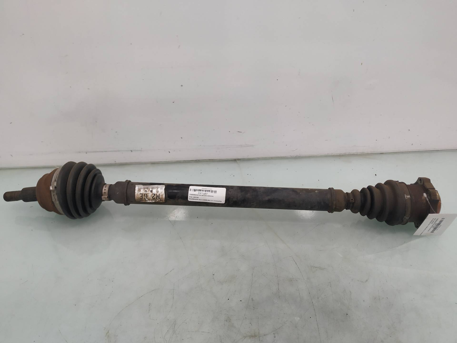 VOLKSWAGEN Bora 1 generation (1998-2005) Front Right Driveshaft 1J0407272GE 19057499