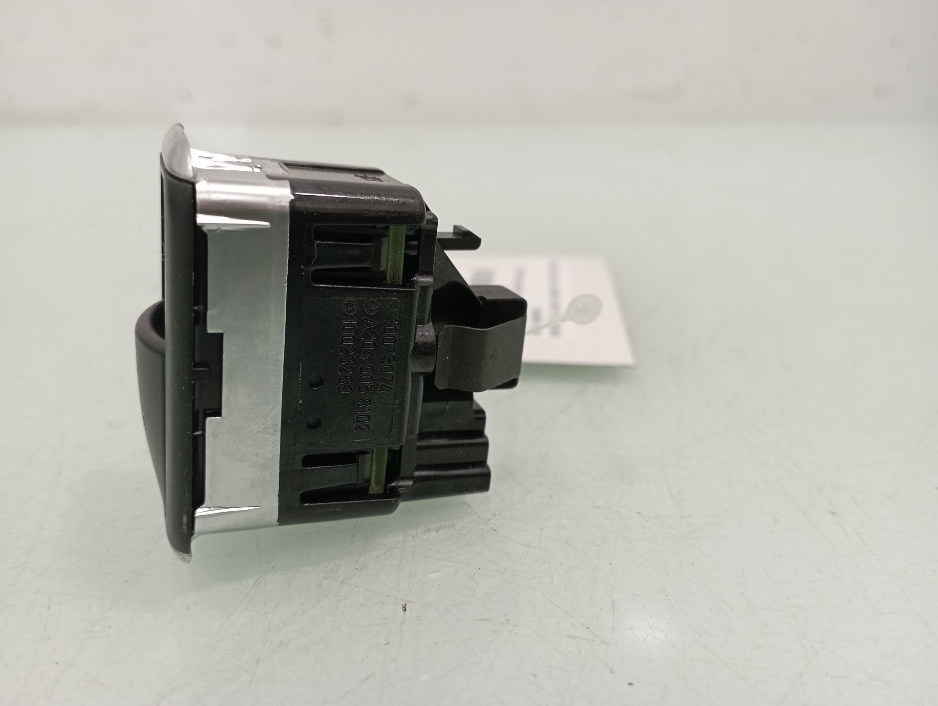 MERCEDES-BENZ B-Class W246 (2011-2020) Front Right Door Window Switch A2049058102 19542230