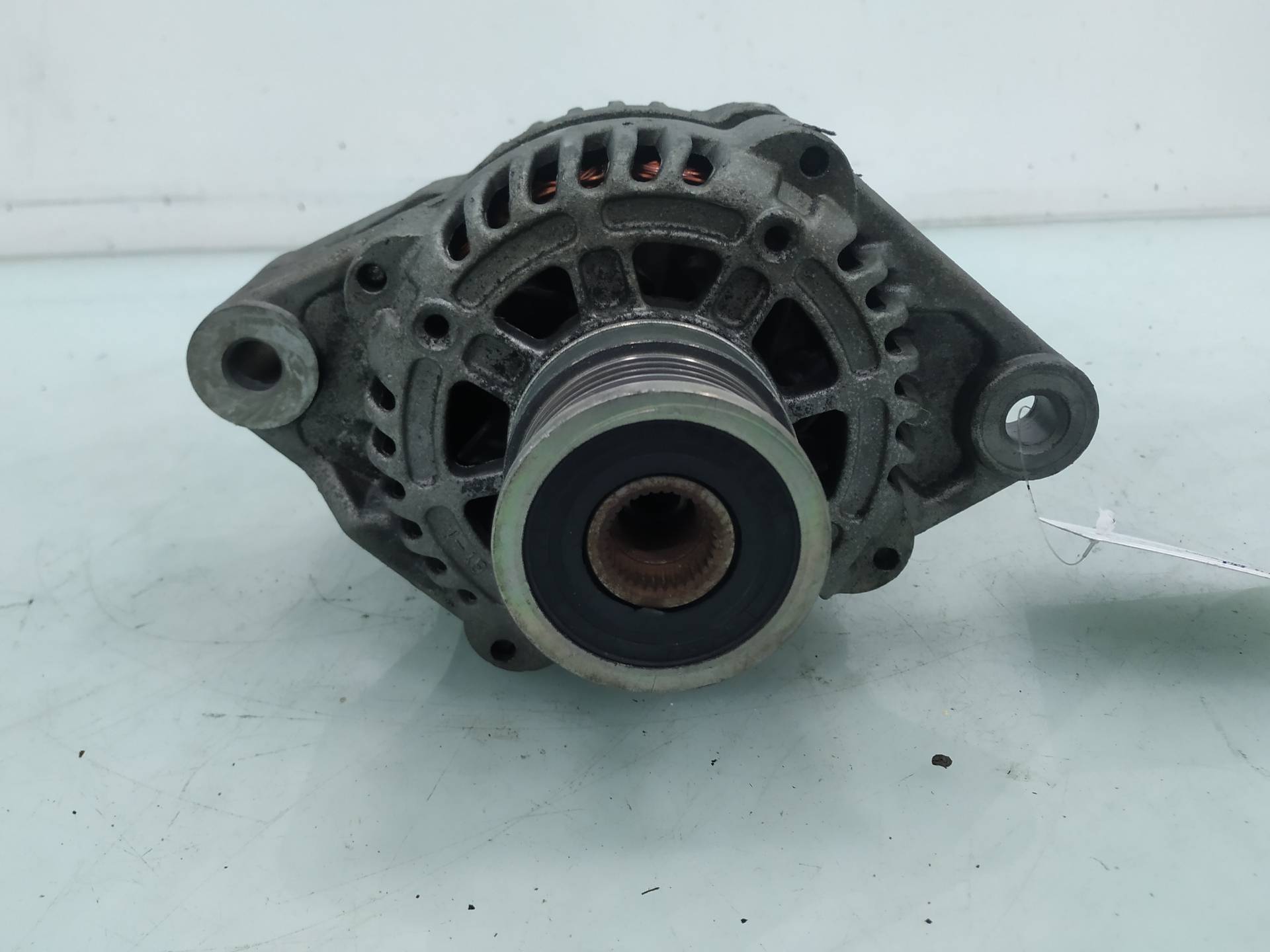 Alternador A20DTH 13502583 de Opel Insignia a (g09) 2008-2017 160 CV - pieza usada