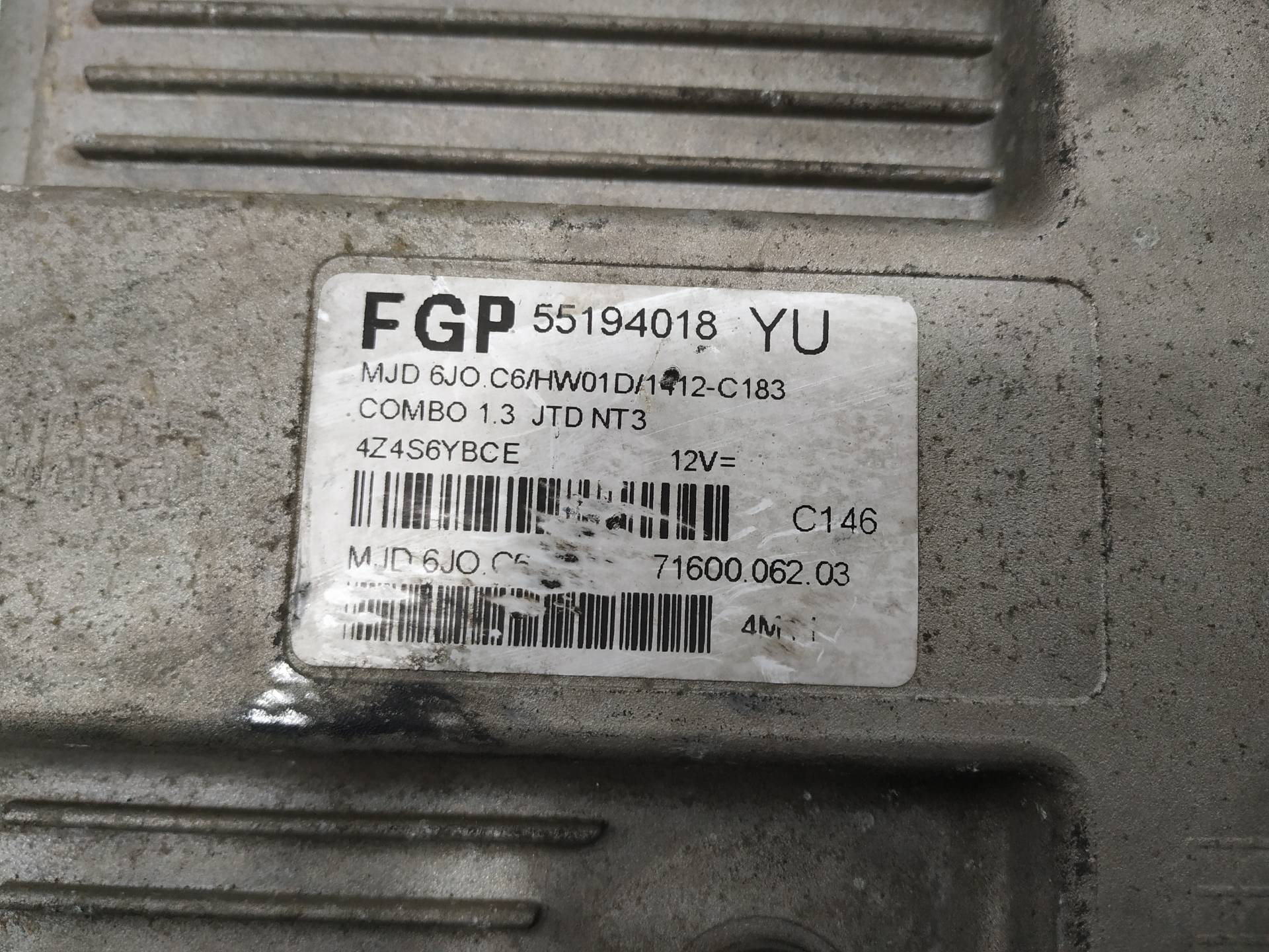 OPEL Combo C (2001-2011) Engine Control Unit ECU 55194018 18960198