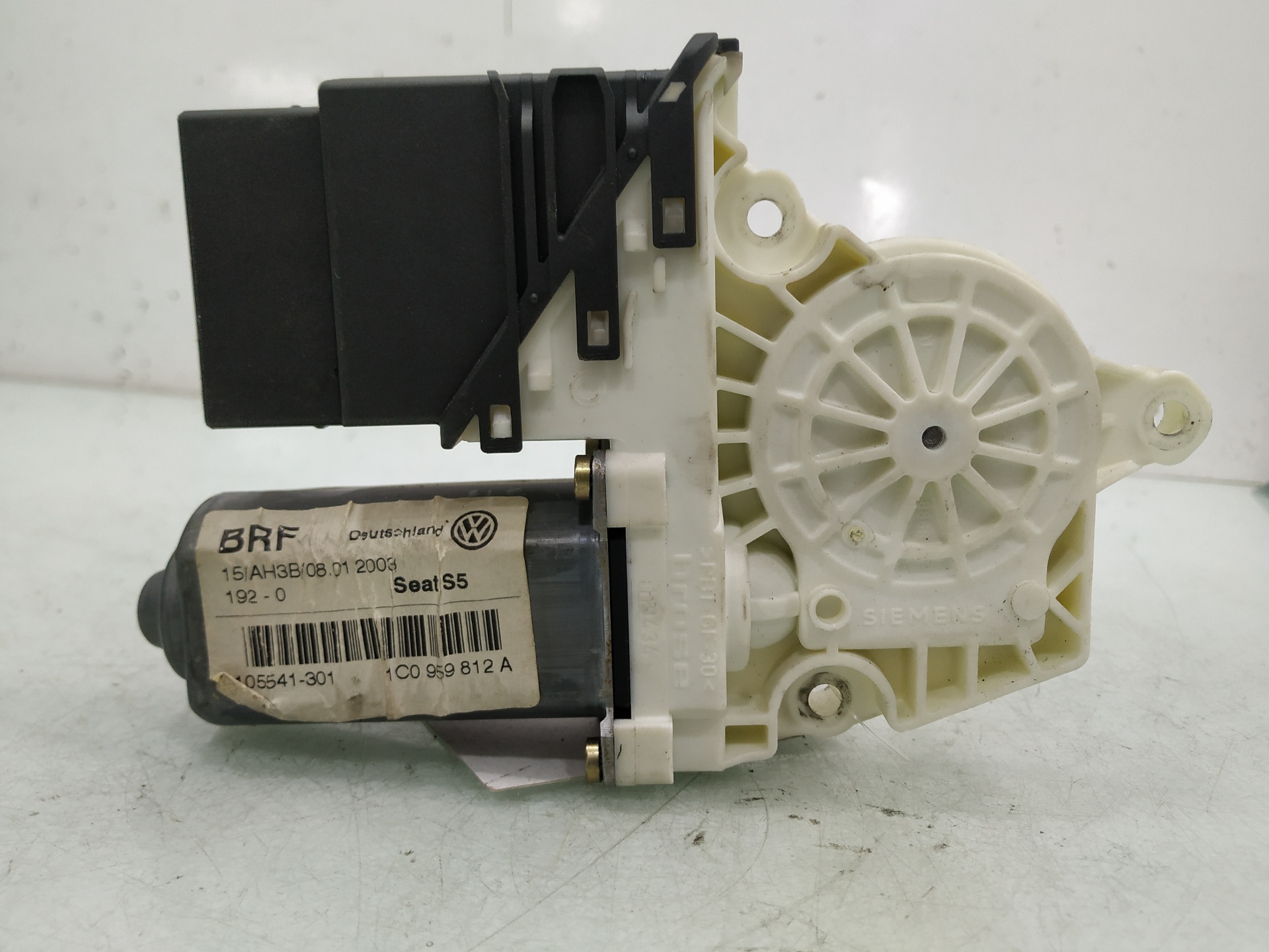 SEAT Toledo 2 generation (1999-2006) Rear Right Door Window Control Motor 1C0959812A 25213151