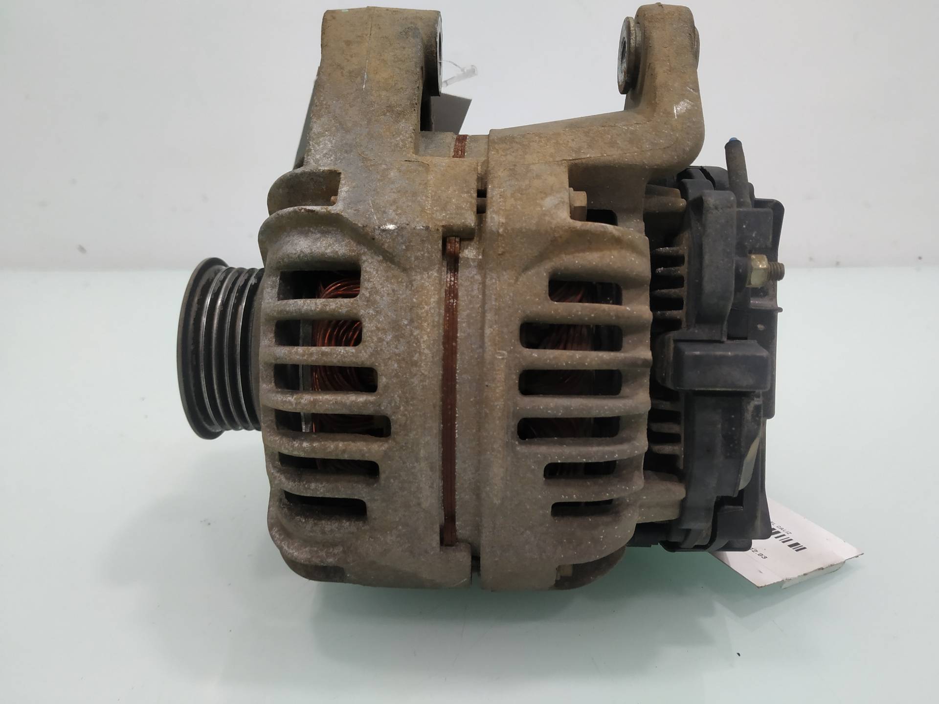 Alternatore Z12XE 24437120 de Opel Corsa c (x01) 2003-2009 con 150547 km - pieza usada