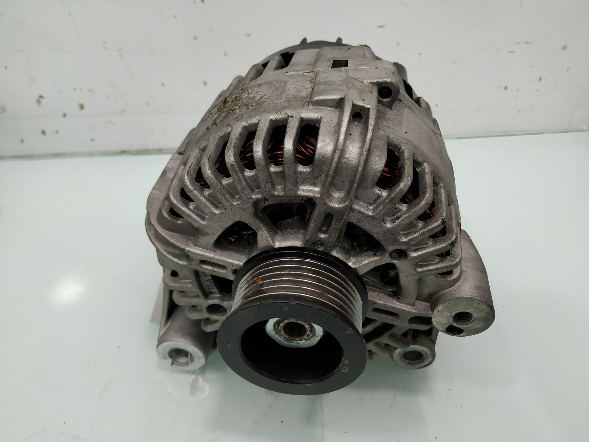 BMW 5 Series E39 (1995-2004) Alternator 24916690