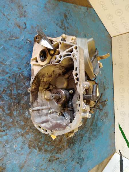 NISSAN Almera N16 (2000-2006) Gearkasse JR5 18837713