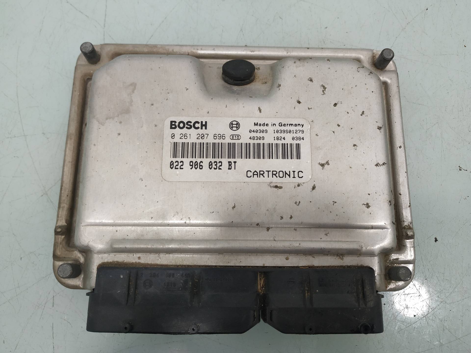 PORSCHE Cayenne 955 (2002-2010) Engine Control Unit ECU 0261207696 18955318