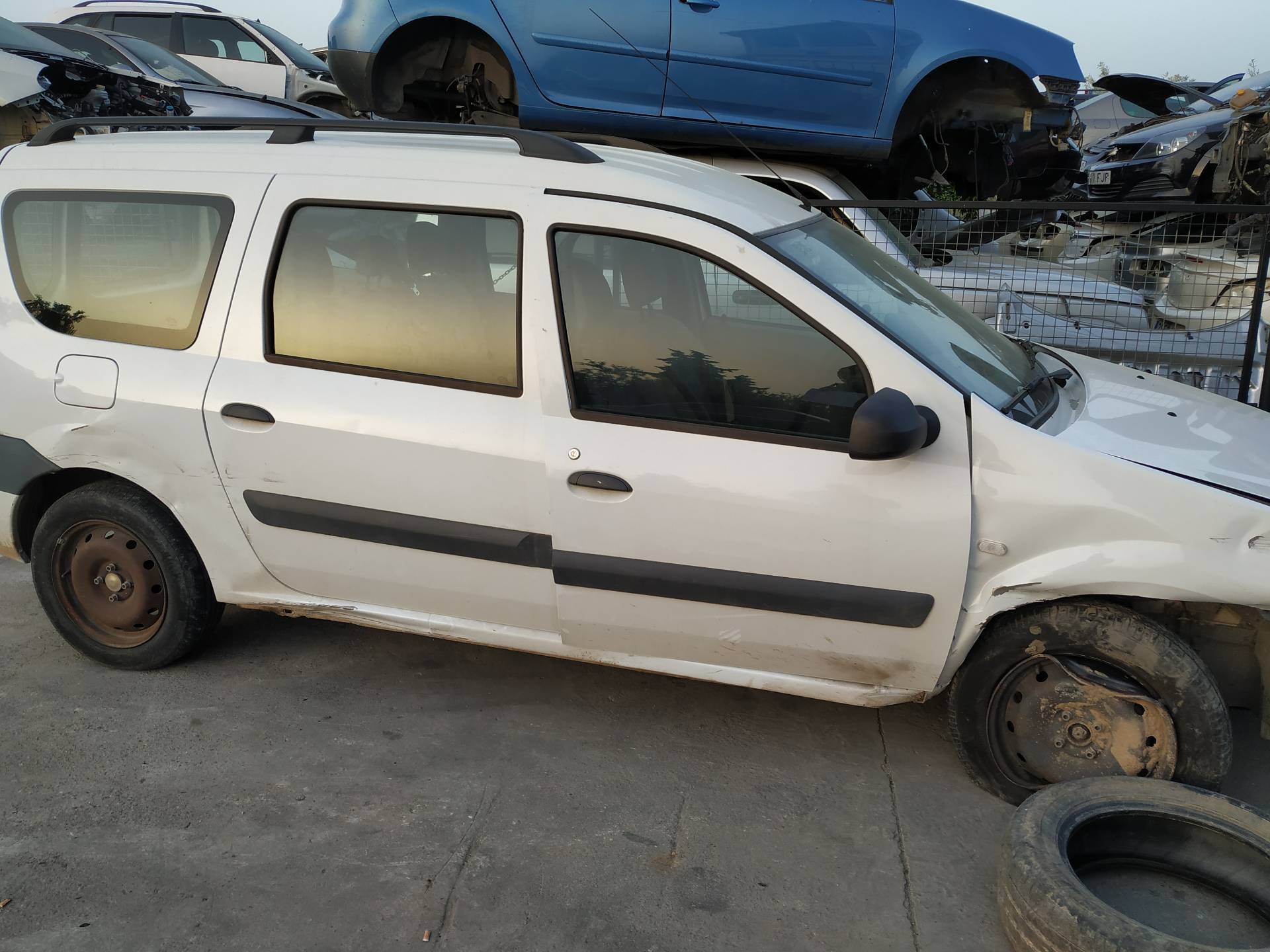 DACIA Logan 1 generation (2004-2012) Hасос кондиционера 8200802609 18977010