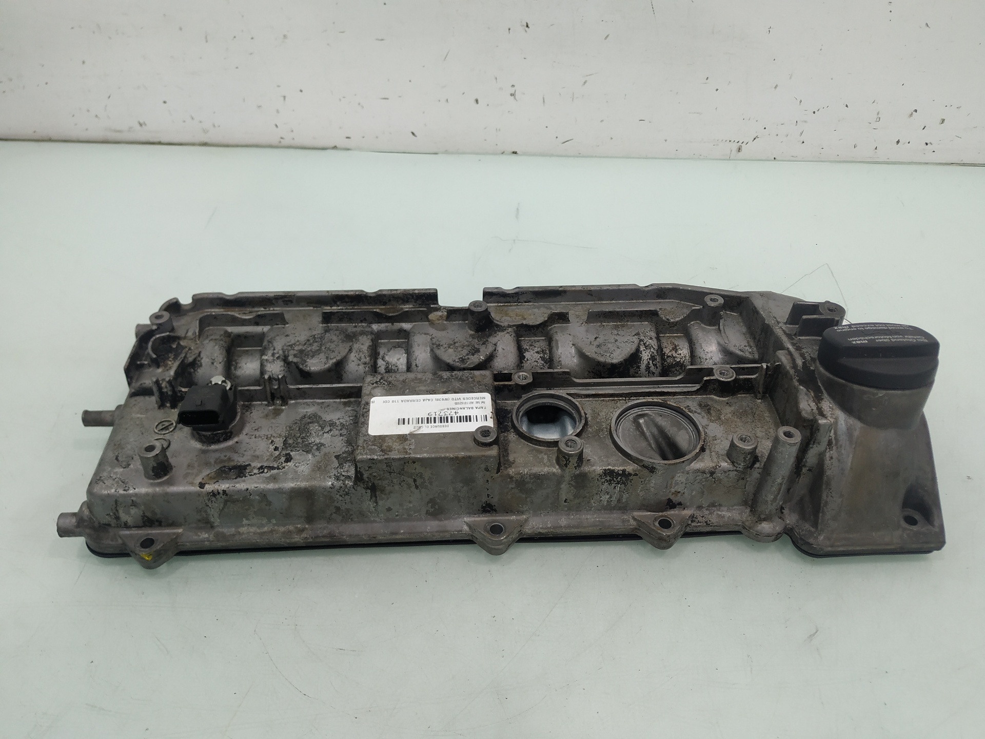 RENAULT Vito W638 (1996-2003) Valve Cover A6110162005 24912510