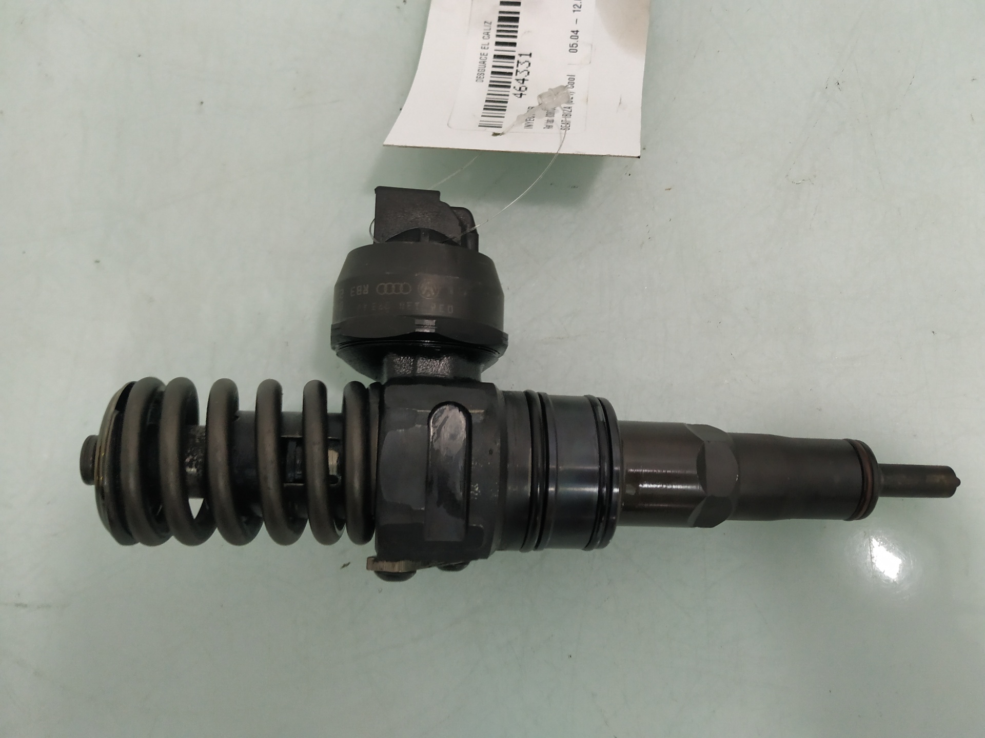 SEAT Cordoba 2 generation (1999-2009) Fuel Injector 038130073AJ 22852700