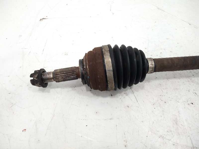 RENAULT Megane 3 generation (2008-2020) Front Left Driveshaft 8200626043 18829931