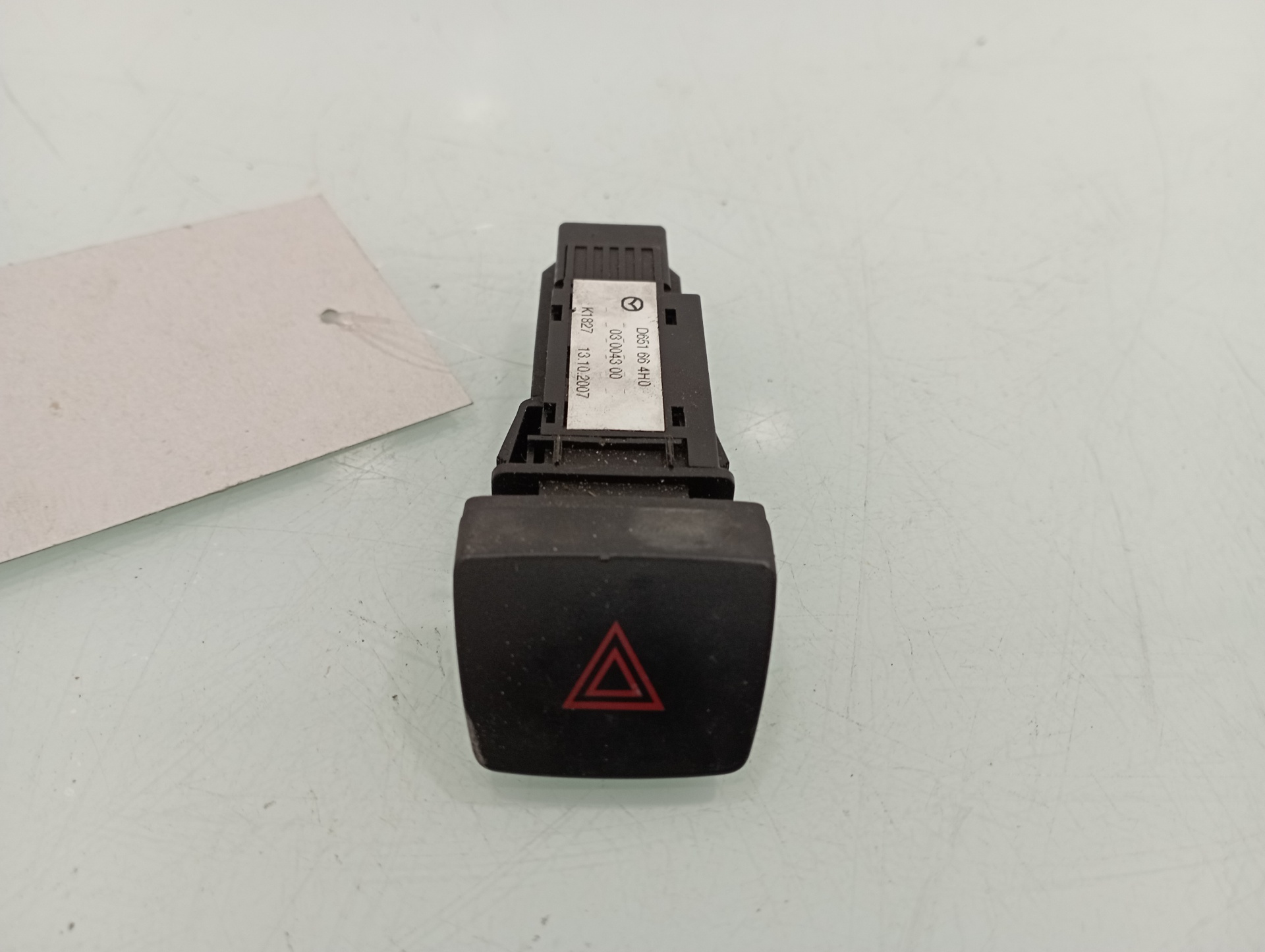 MAZDA 2 2 generation (2007-2014) Hazard button D651664H0 19200361