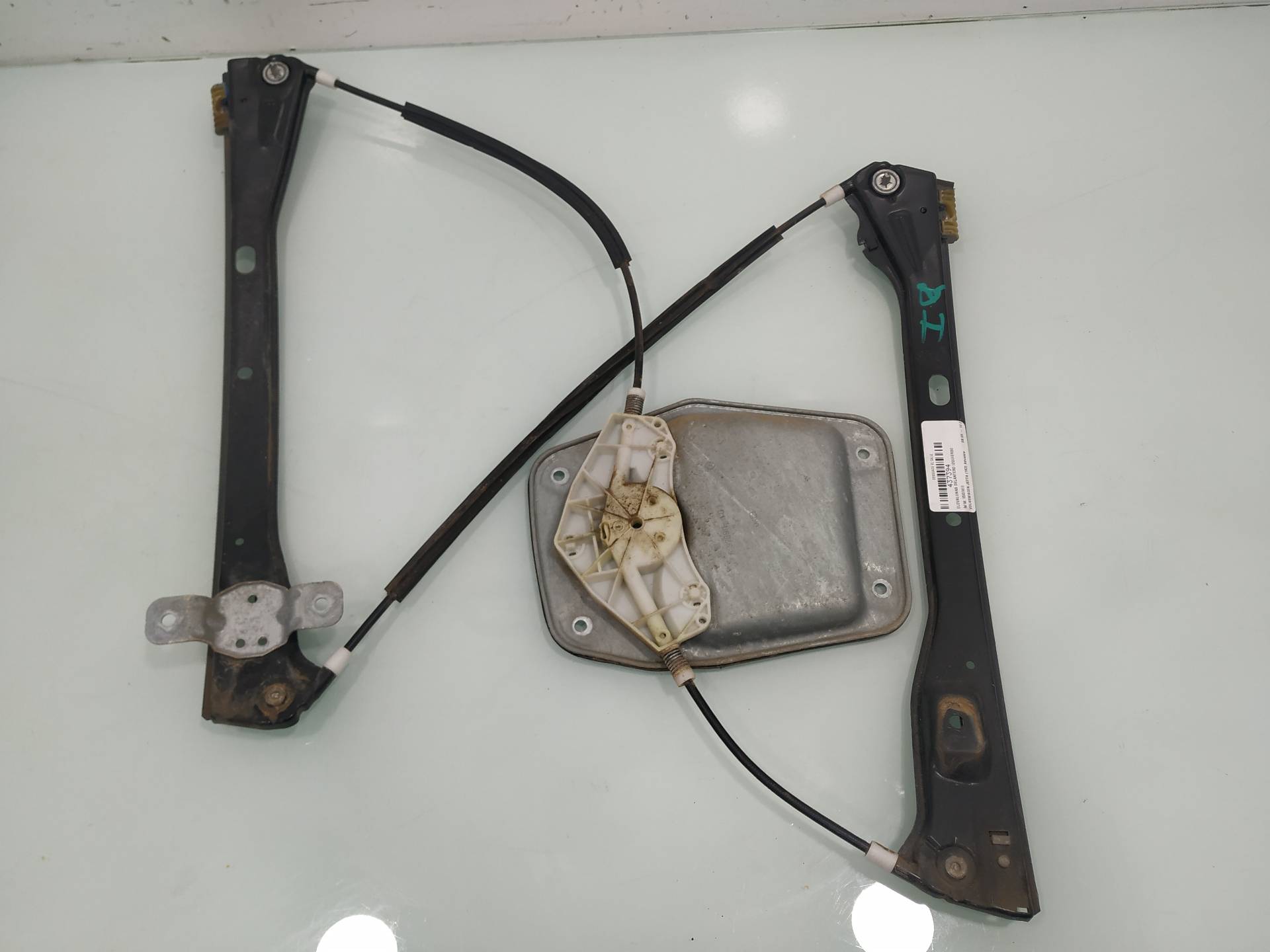 VOLKSWAGEN Jetta 5 generation (2005-2011) Regulator de geam ușă stânga față 1K5837461B 19095493