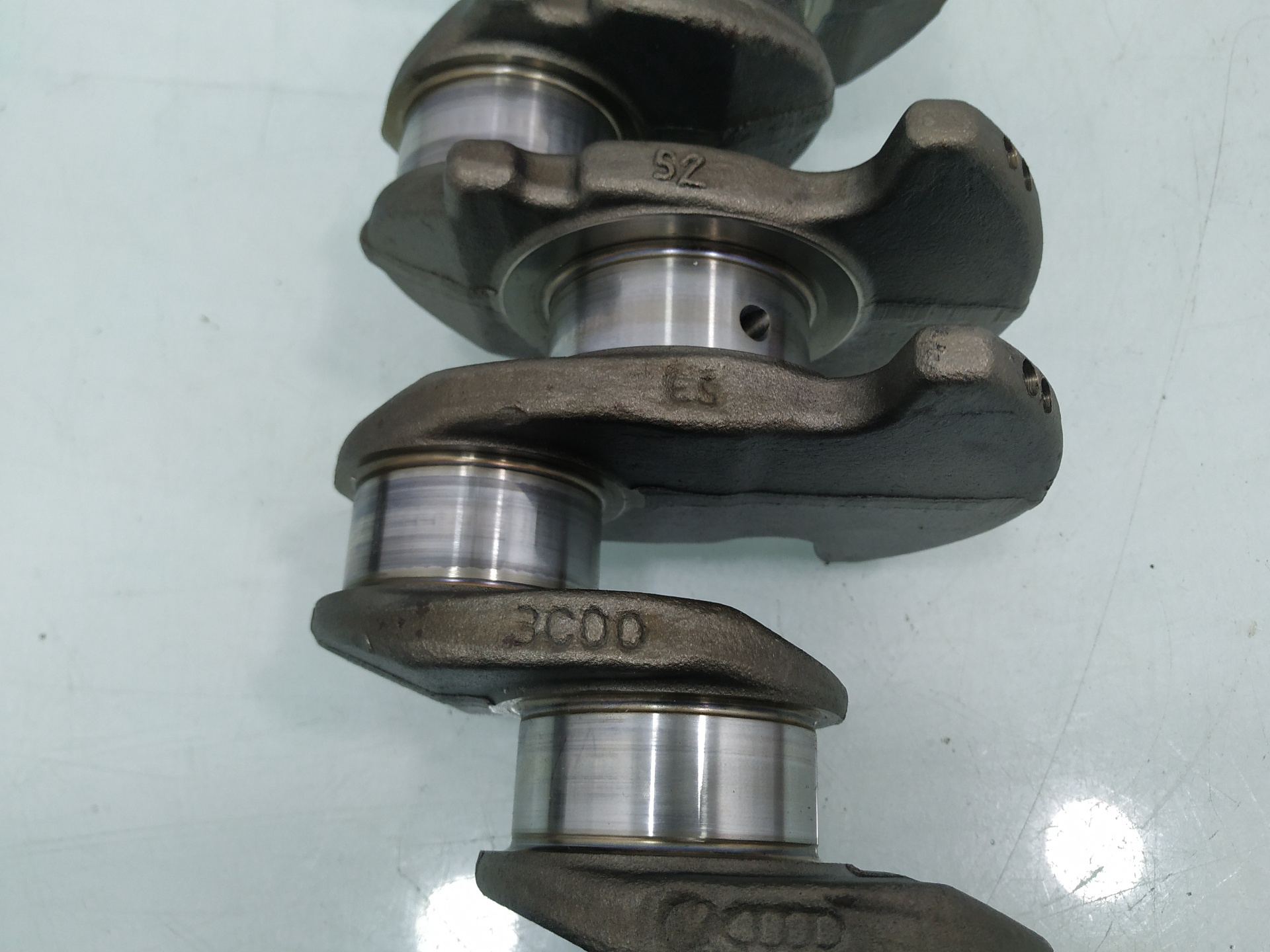 SEAT Leon 2 generation (2005-2012) Crankshaft 3C00 25930585