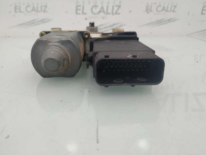 SEAT Toledo 2 generation (1999-2006) Front Right Door Window Control Motor 9776101434203 18903239