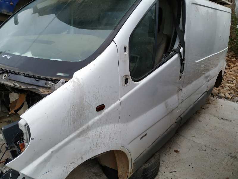 OPEL Vivaro A (2002-2006) Kартер двигателя 8200185680 18830153