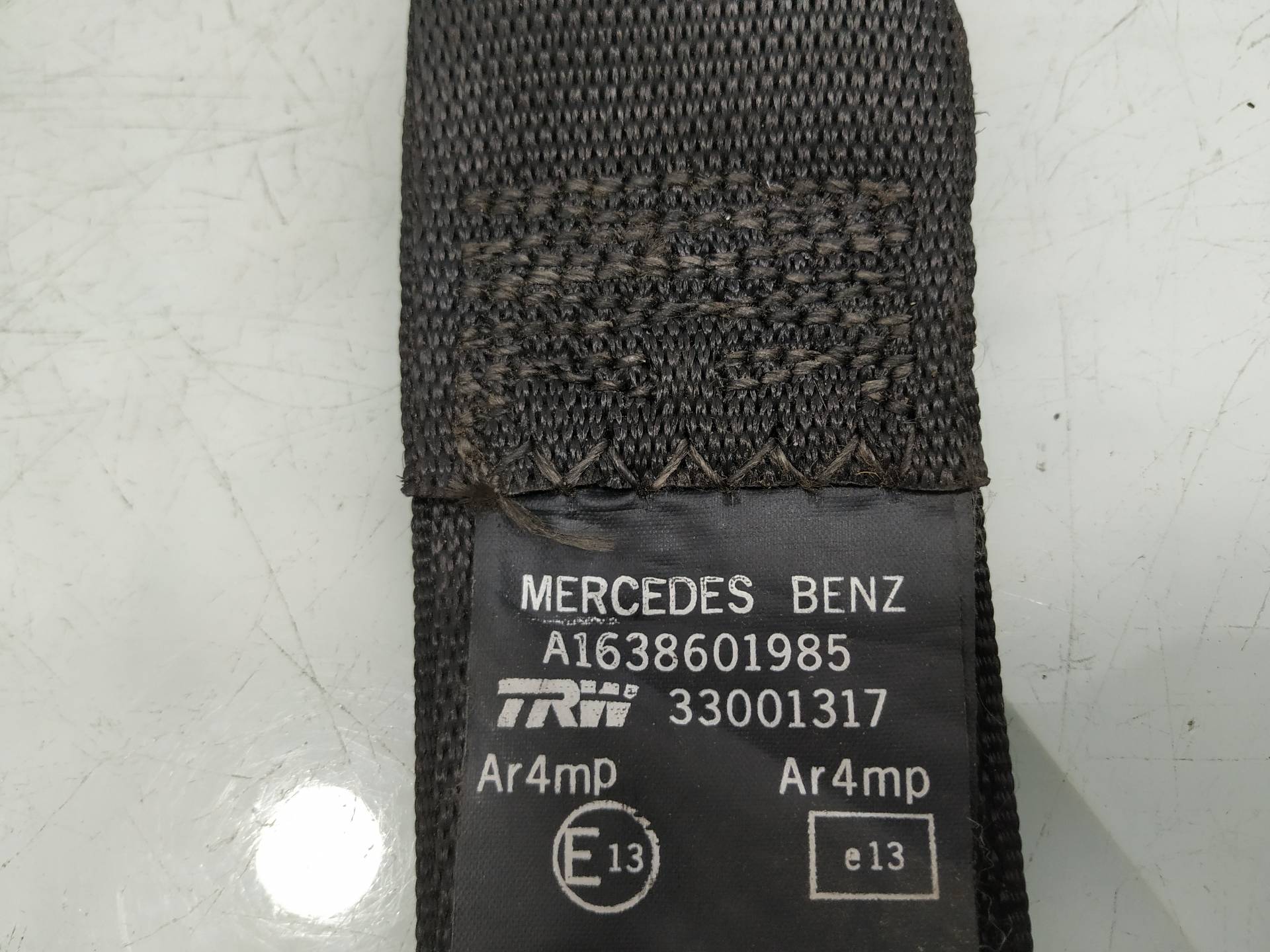 MERCEDES-BENZ M-Class W163 (1997-2005) Vänster bakbälte A1638601985 19044590