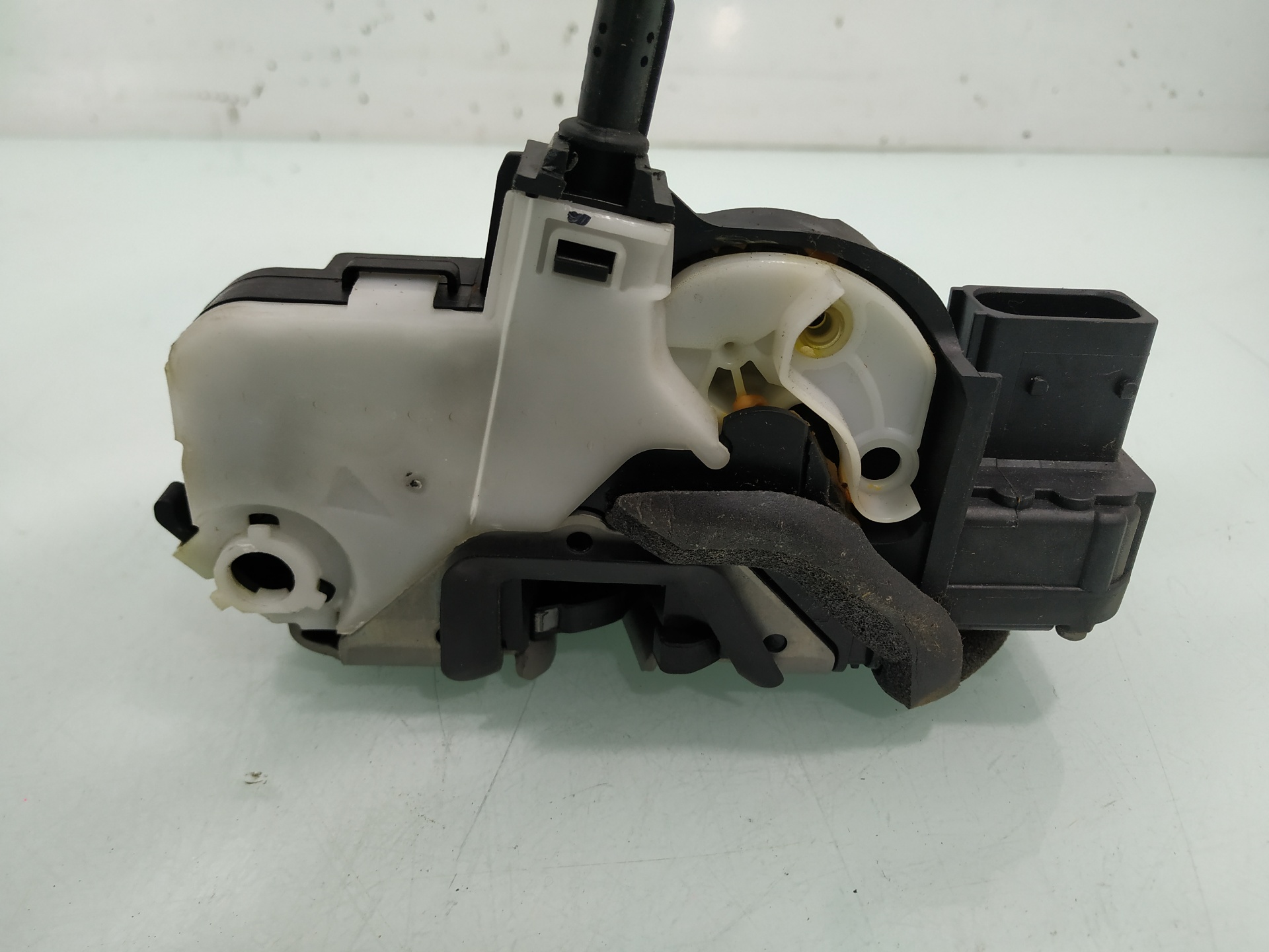 OPEL Insignia A (2008-2016) Front Right Door Lock 13503802 24855115