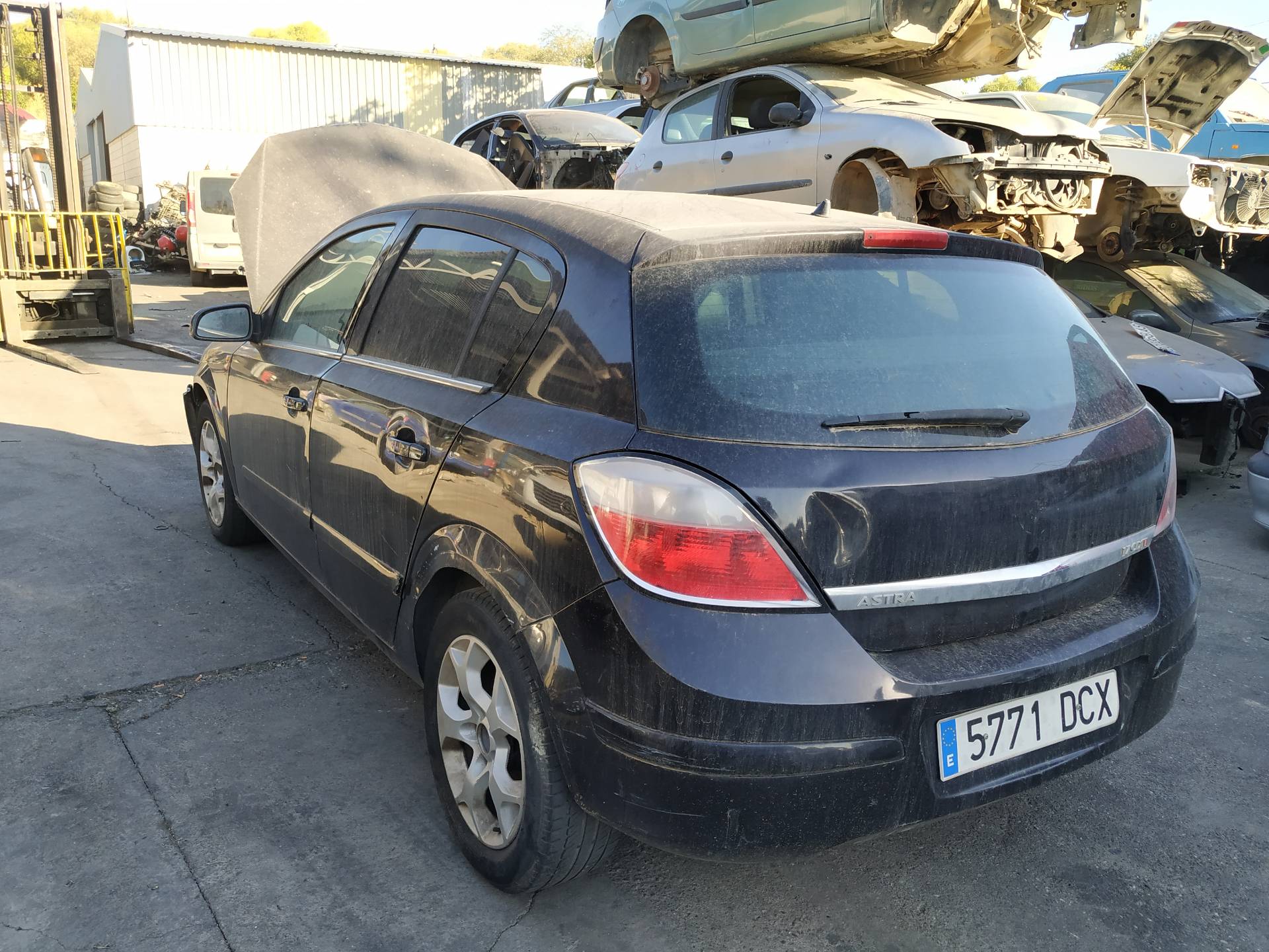 OPEL Astra J (2009-2020) Aizmugurējā labā durvju slēdzene 13128116 19070204