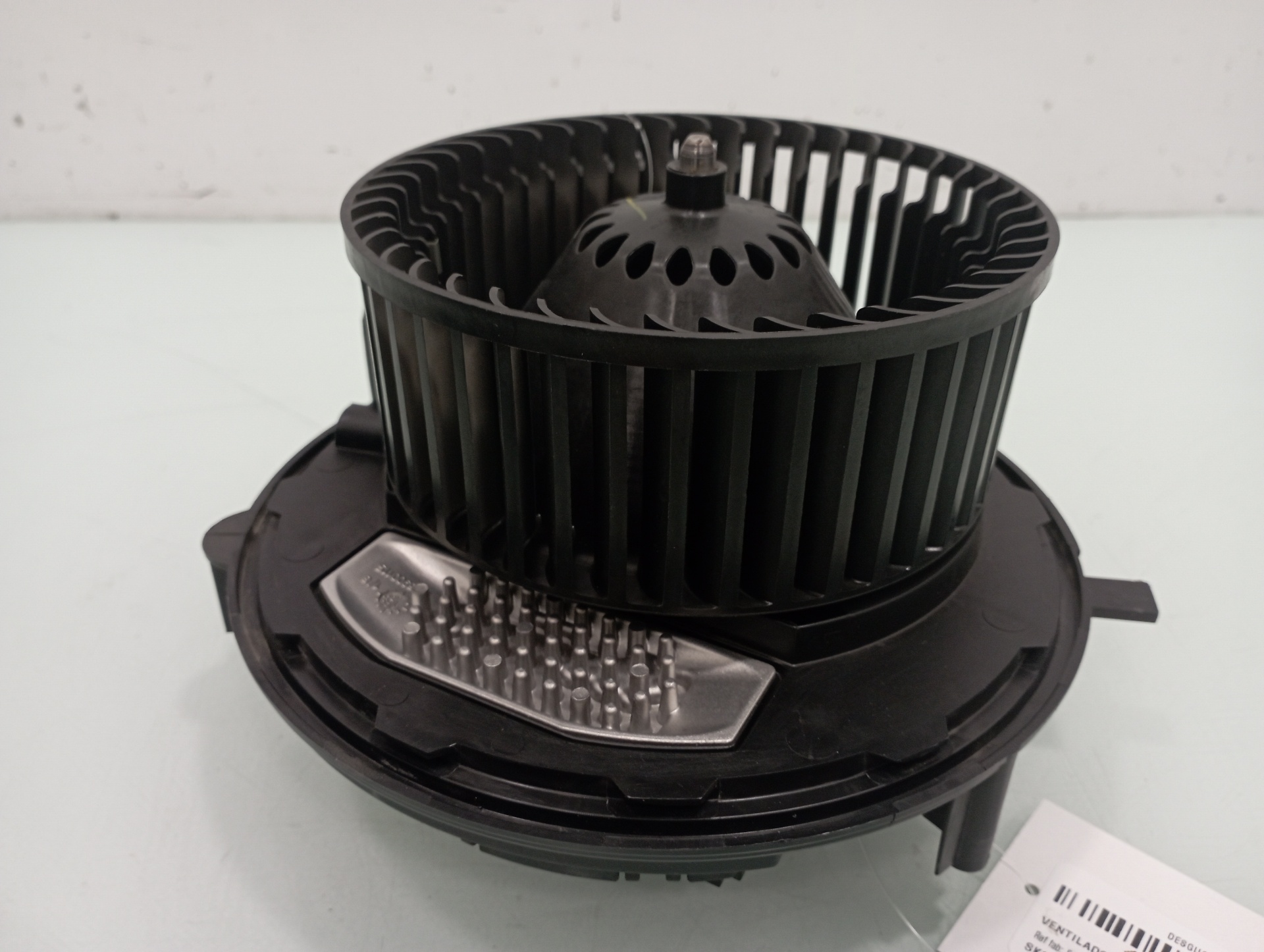 SKODA Karoq 1 generation (2017-2024) Heater Blower Fan 5WB819015 24915260