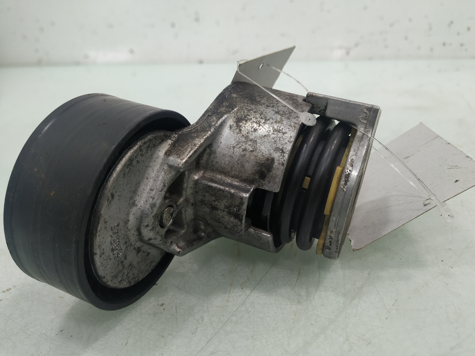 RENAULT Megane 2 generation (2002-2012) Belt Tensioner 8200460446 24922227